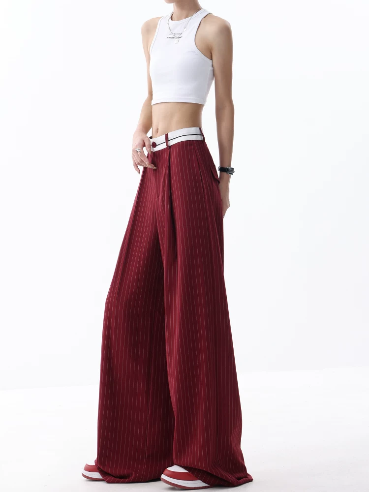 Quần vest sọc mỏng mùa hè của KEN STUDIO dành cho nữ với thiết kế phối màu tương phản và thiết kế xếp nếp, quần ống rộng dài đến sàn