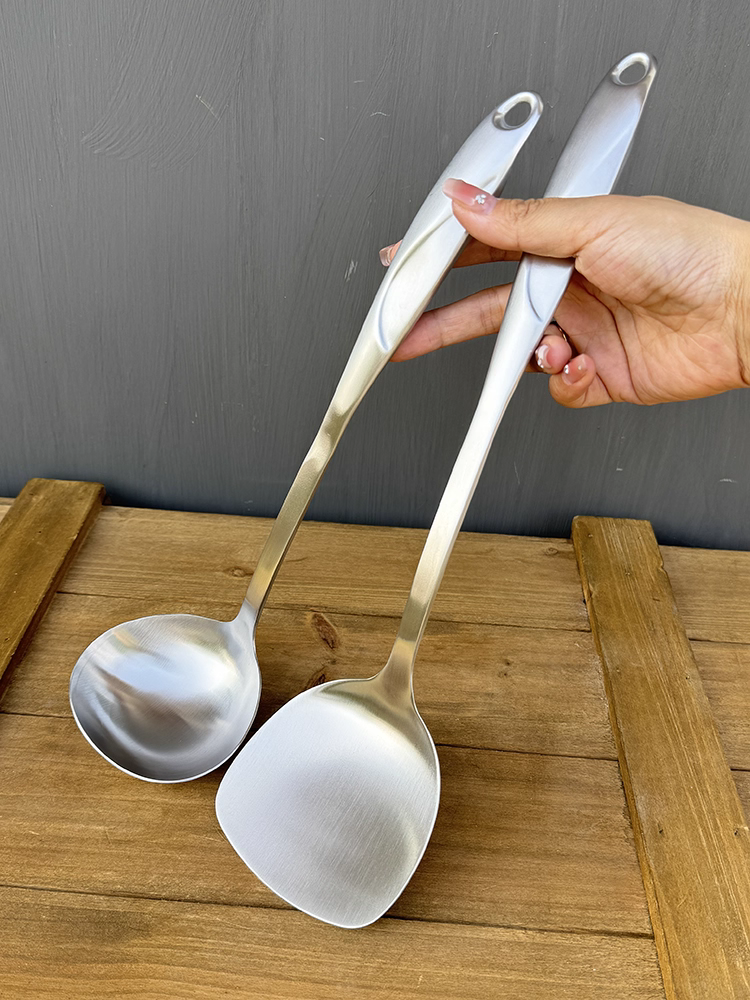 Thìa thép không gỉ 304 của Đức, thìa nấu ăn, thìa chiên gia dụng kéo dài chống bỏng, bộ đồ dùng nhà bếp gia đình