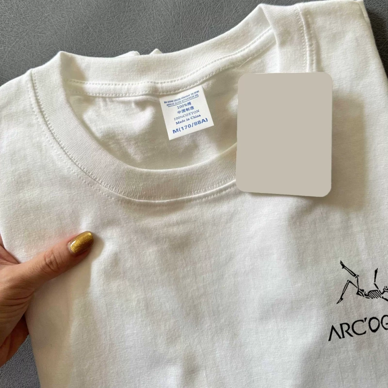 Outlet~ Hàng xuất khẩu, kiểu dáng đơn giản mới, áo thun dài tay unisex đa năng, chất liệu cotton nguyên chất dành cho mùa thu.