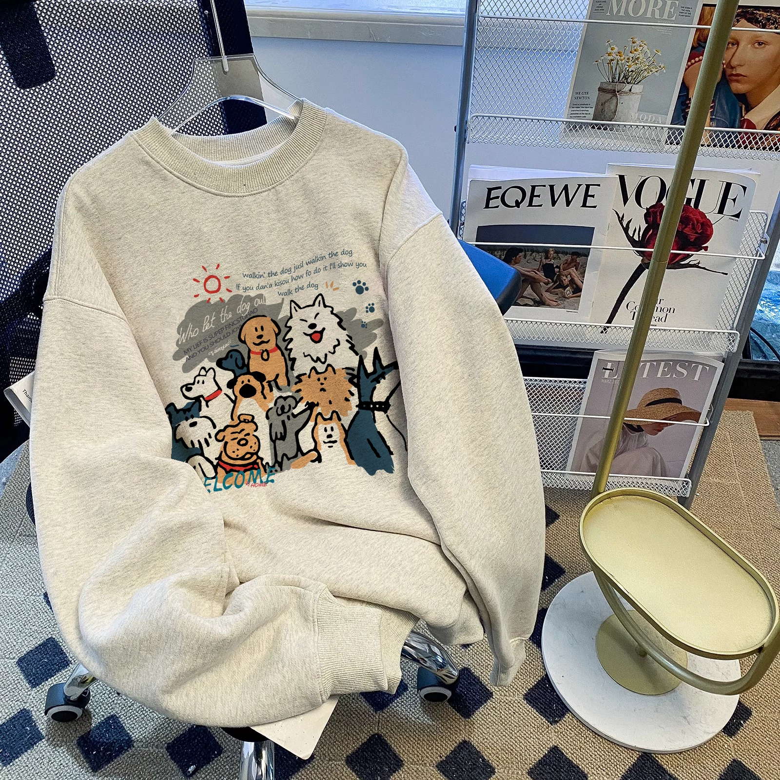 Áo thun nỉ cổ tròn tay dài mỏng nhẹ đa năng, hàng xuất khẩu, giá rẻ mùa thu