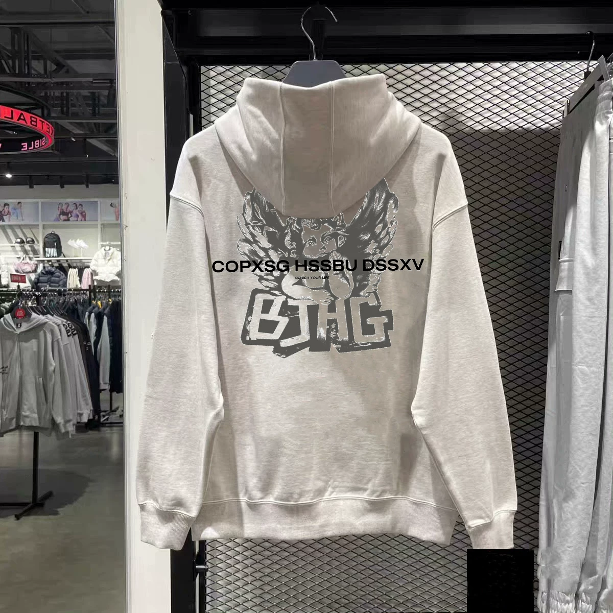 Áo hoodie unisex chất liệu mỏng, kiểu dáng rộng rãi, đa năng, thời trang, thanh lý hàng xuất khẩu, giá rẻ mùa thu.