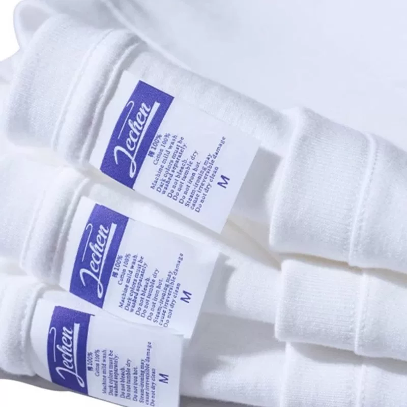 Xả kho hàng hiệu~ Hàng tồn kho xuất khẩu, hàng cắt mác, chất liệu cotton nguyên chất dày dặn, cổ tròn, áo thun dài tay đơn giản, dày dặn và không lộ xuyên thấu.