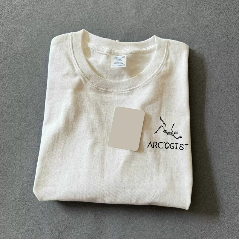 Outlet~ Hàng xuất khẩu, kiểu dáng đơn giản mới, áo thun dài tay unisex đa năng, chất liệu cotton nguyên chất dành cho mùa thu.
