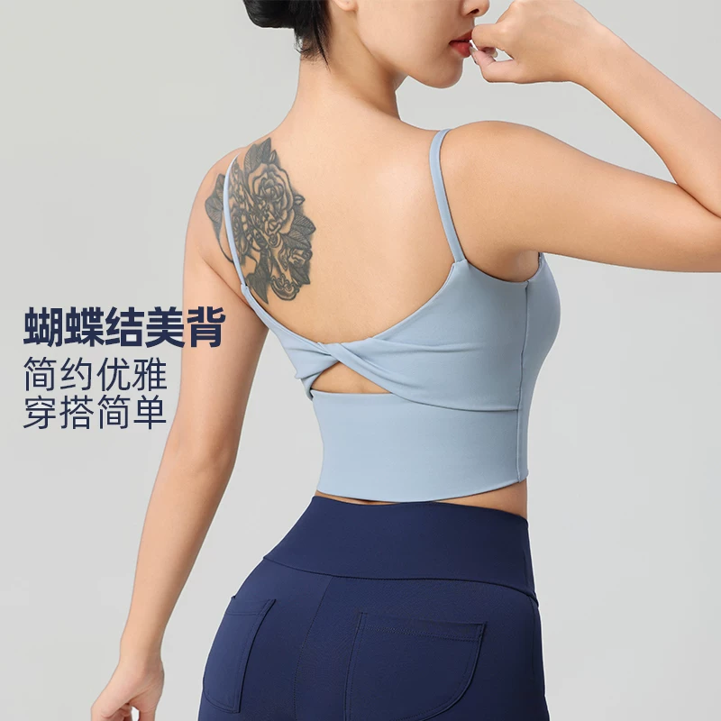 [Bộ sưu tập hàng thanh lý] Áo thể thao nhanh khô, thoáng khí, áo tập yoga, quần short tập thể dục dành cho nữ.