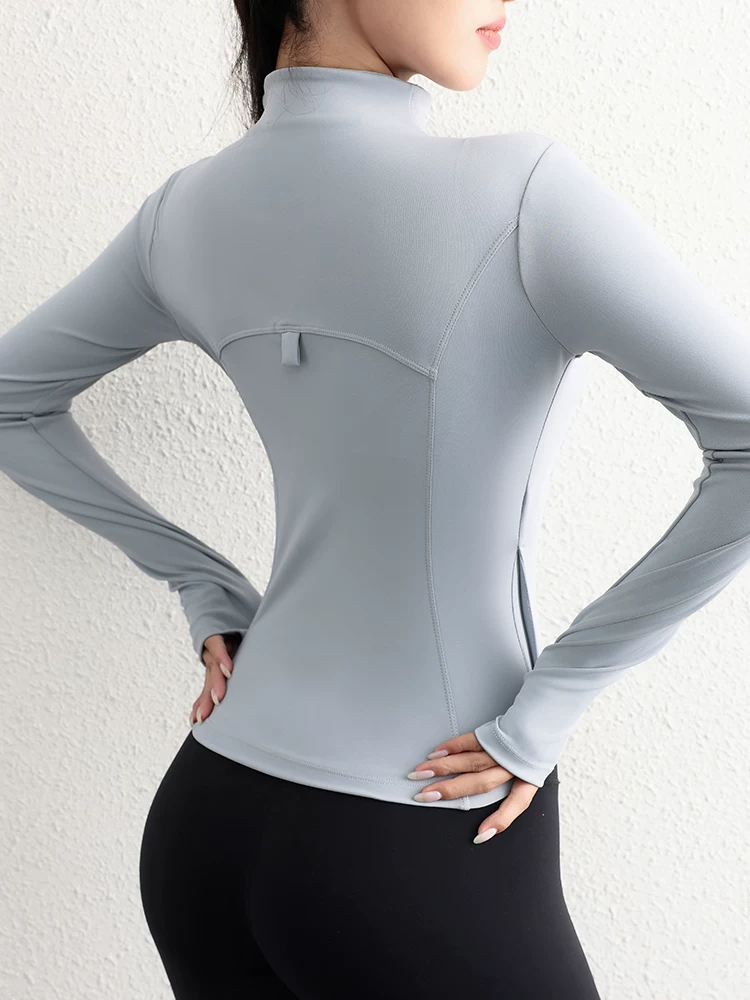 Áo khoác thể thao Jiumai Yipin dành cho nữ, quần áo tập thể dục giảm béo dáng ôm mùa xuân thu, trang phục tập chạy bộ dài tay, trang phục tập yoga Pilates.