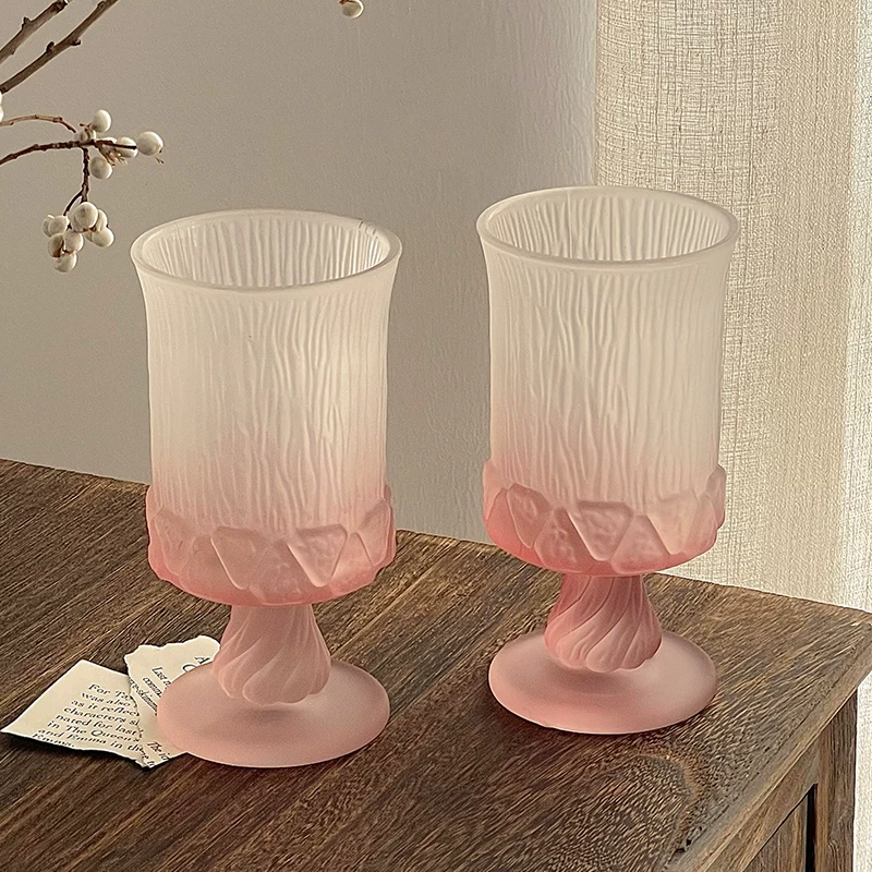 Ly thủy tinh màu hồng nhạt kiểu cung điện, thiết kế Pháp, ly rượu cao cấp, ly nước ép, ly nước có ga