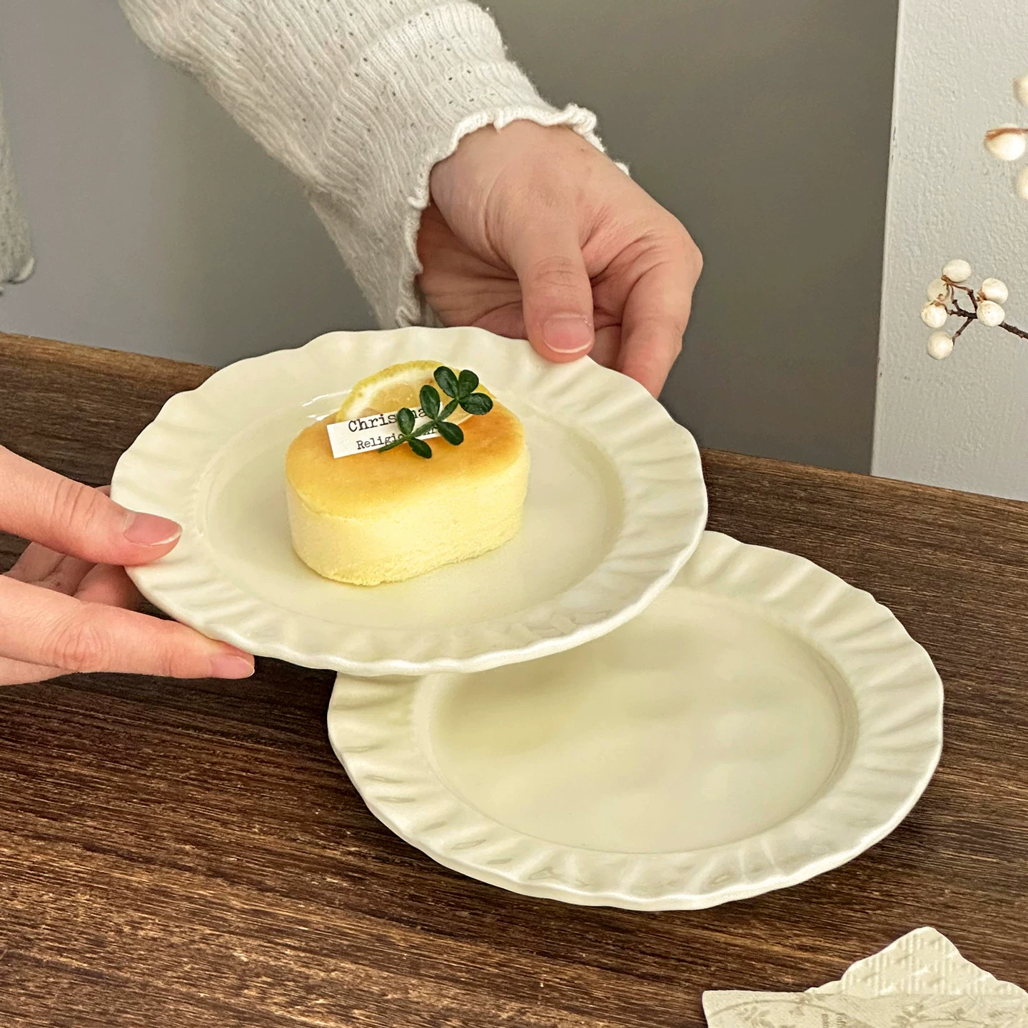 Đĩa sứ, đĩa tráng miệng cao cấp, đĩa bánh ngọt, đĩa ăn nhẹ trái cây trà chiều tại nhà, đĩa đẹp, đĩa hình vỏ sò