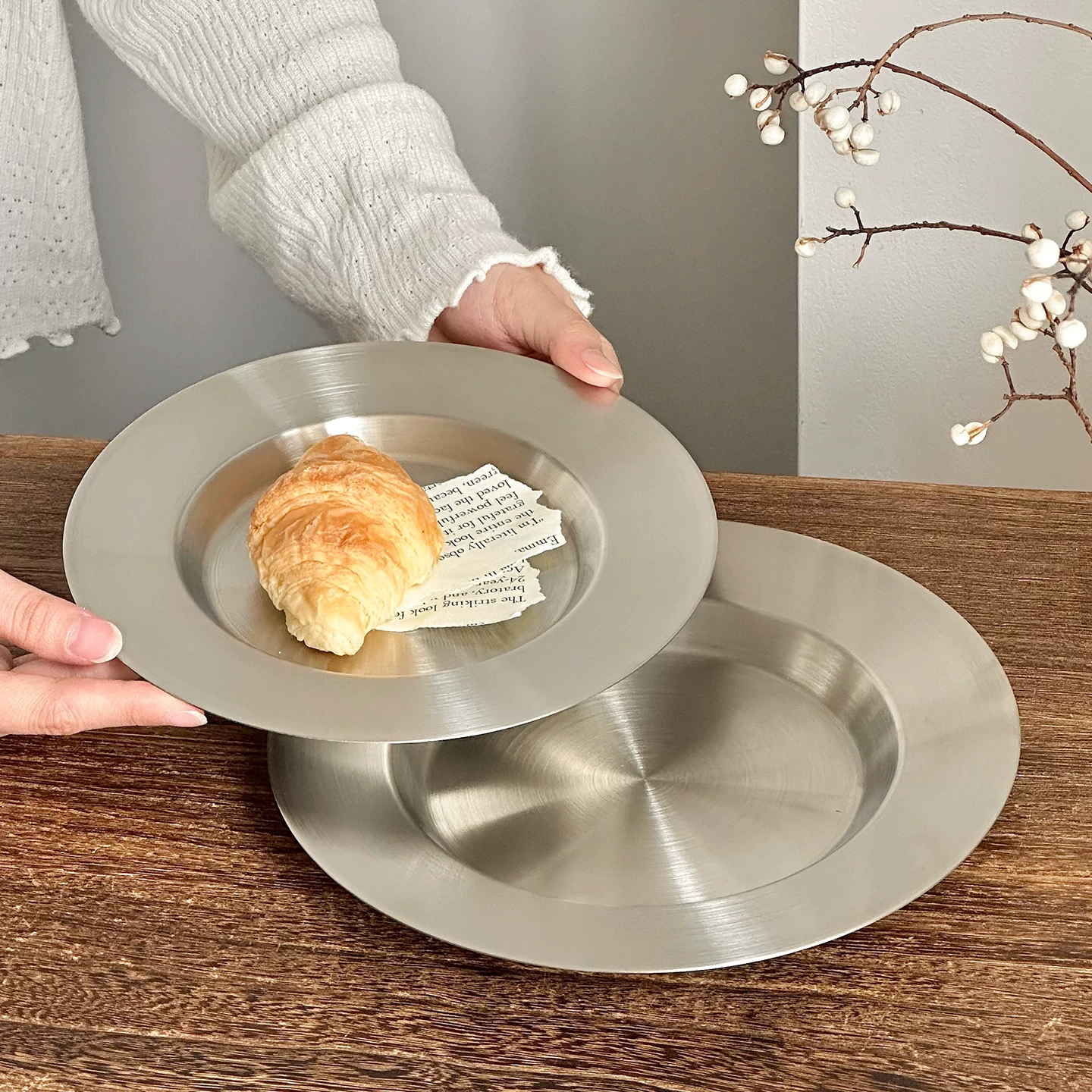 Đĩa thép không gỉ tròn, đĩa tráng miệng gia đình, đĩa bánh ngọt, đĩa ăn nhẹ sáng tạo cao cấp, đĩa mì bò bít tết