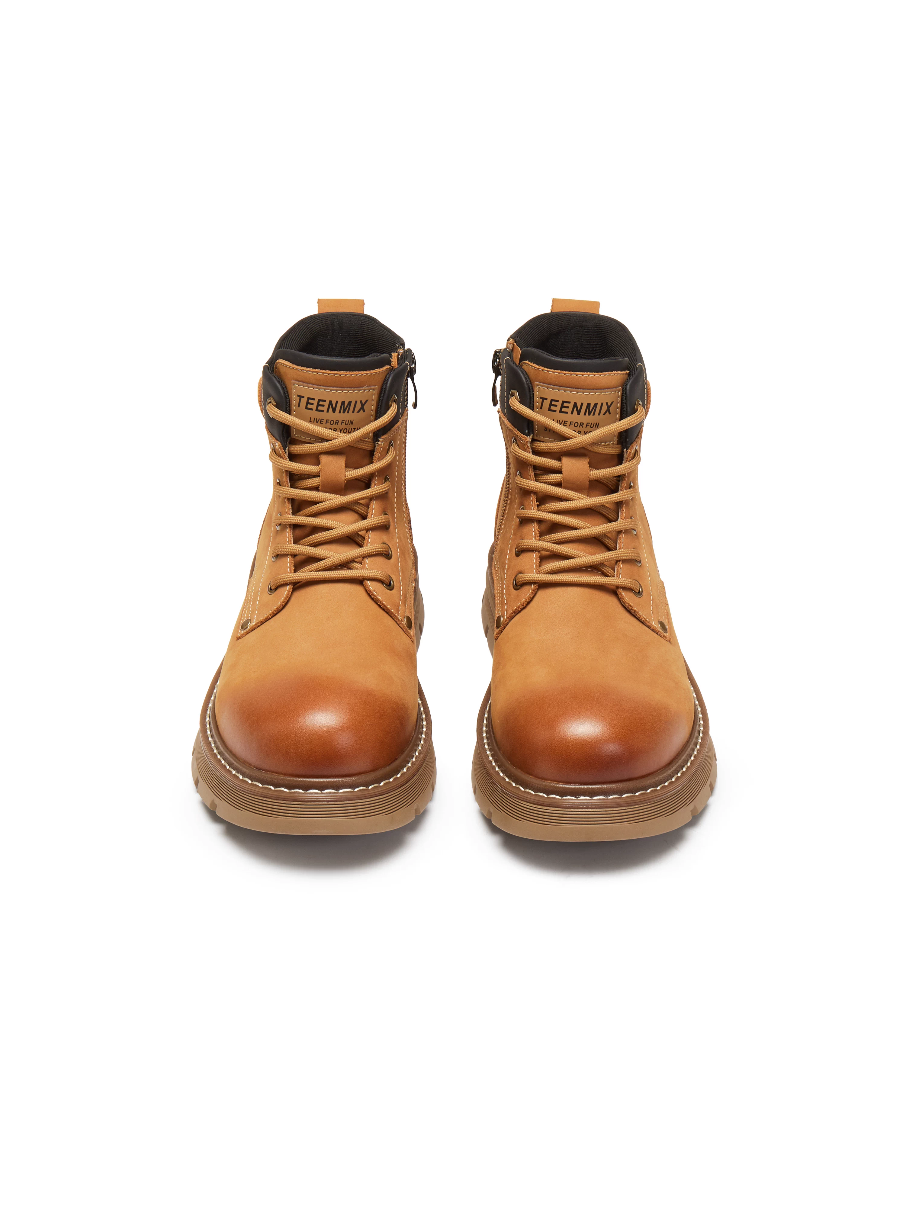 Giày bốt nam kiểu dáng mới mùa đông 2025 Tianmeiyi, cùng kiểu dáng với trung tâm thương mại, màu vàng, buộc dây, đi ngoài trời, kiểu Martin, mã WCL01DD5