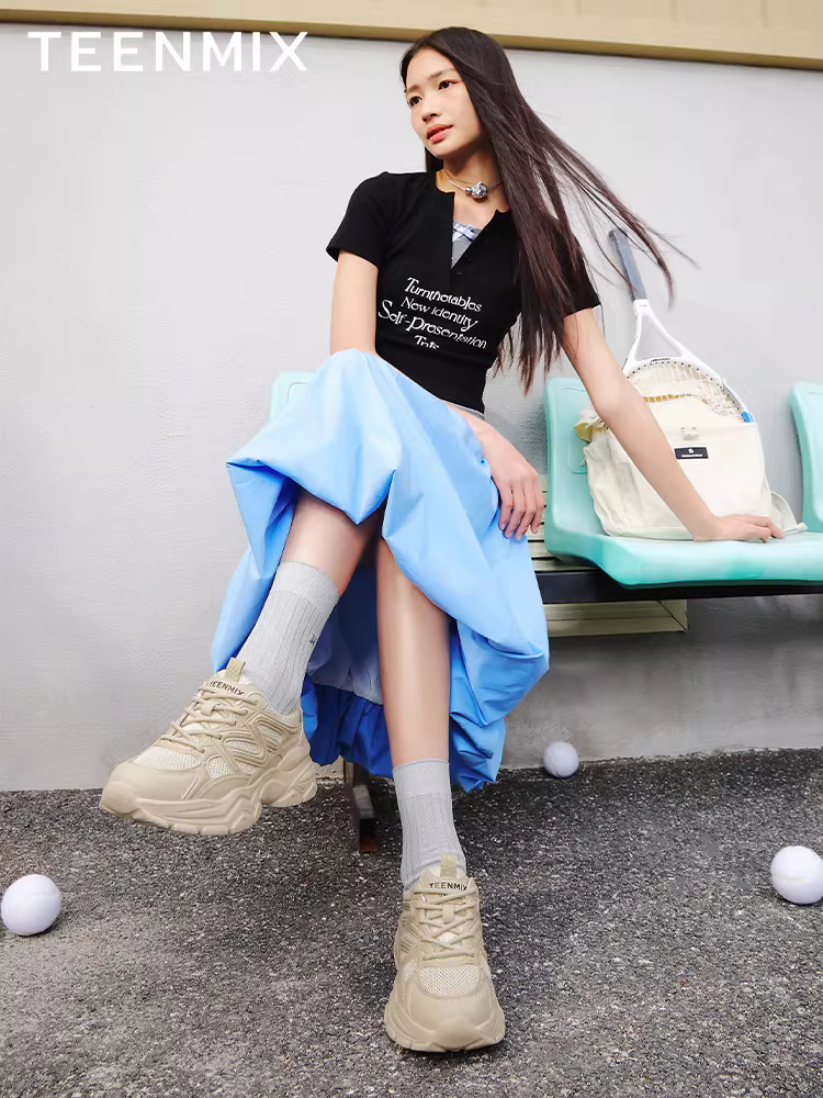 Tianmeiyi retro đế dày tăng chiều cao bố giày thể thao nữ màu trắng thông thường giày mùa hè mẫu mới BF794BM5