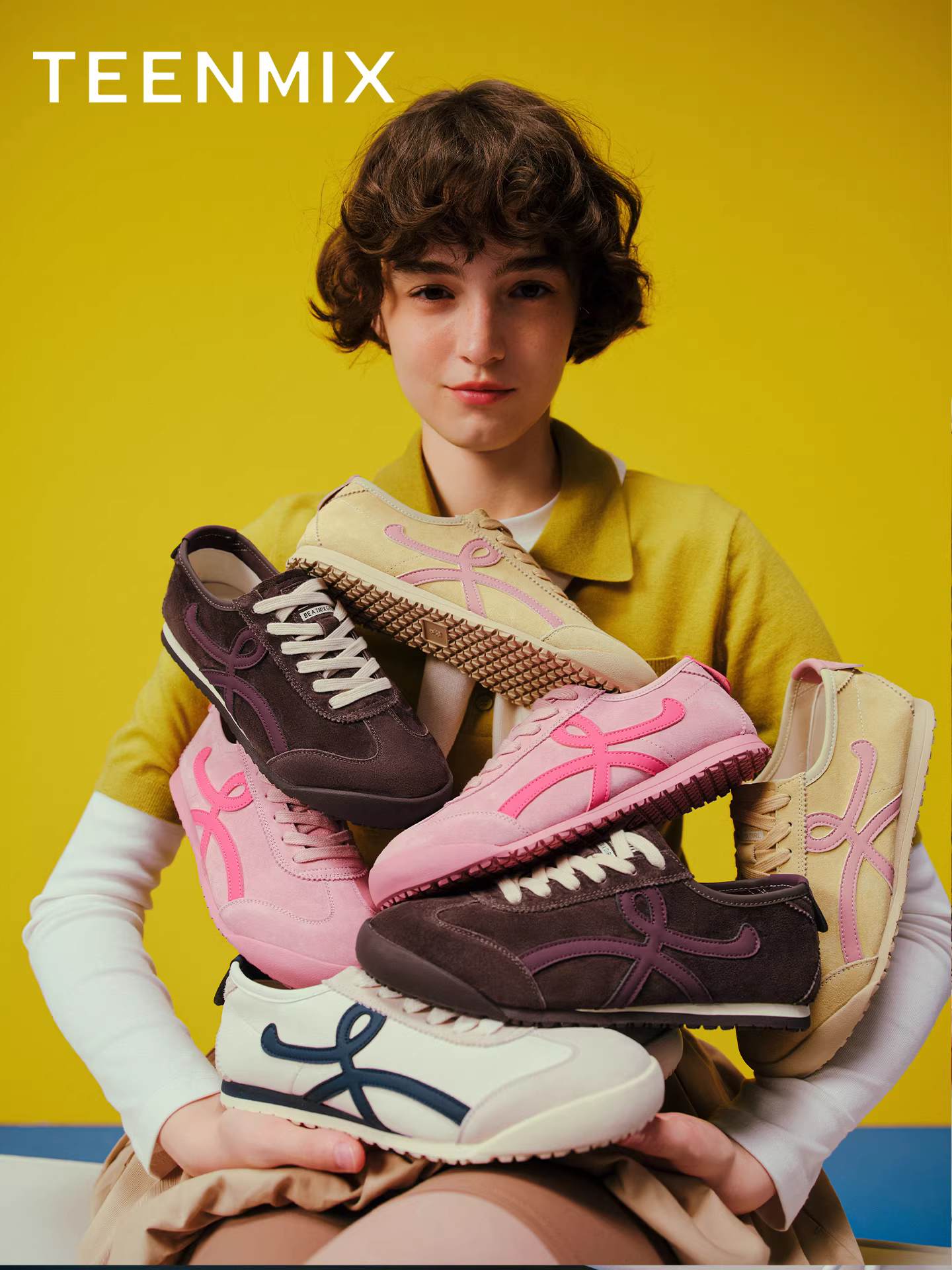 Giày thể thao nữ Tianmeiyi đế mềm màu vàng kiểu retro Agande, đế bằng, phong cách thường ngày, mẫu mới thu 2025