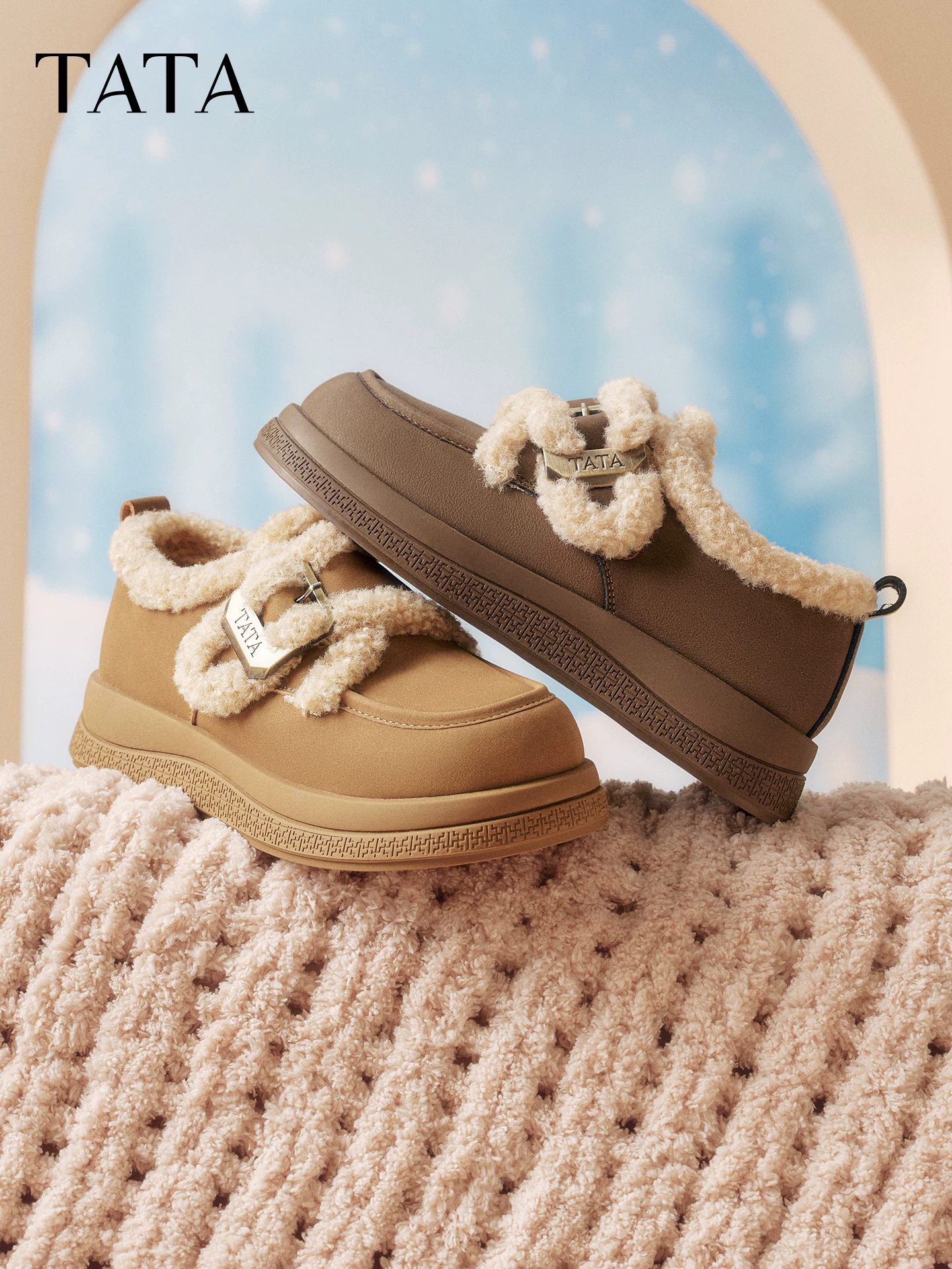 Giày lông đế dày TATA retro dành cho nữ, giày đế bằng ấm áp lót lông cừu, giày cotton, ủng đi tuyết, bốt ngắn, phong cách mùa xuân mới