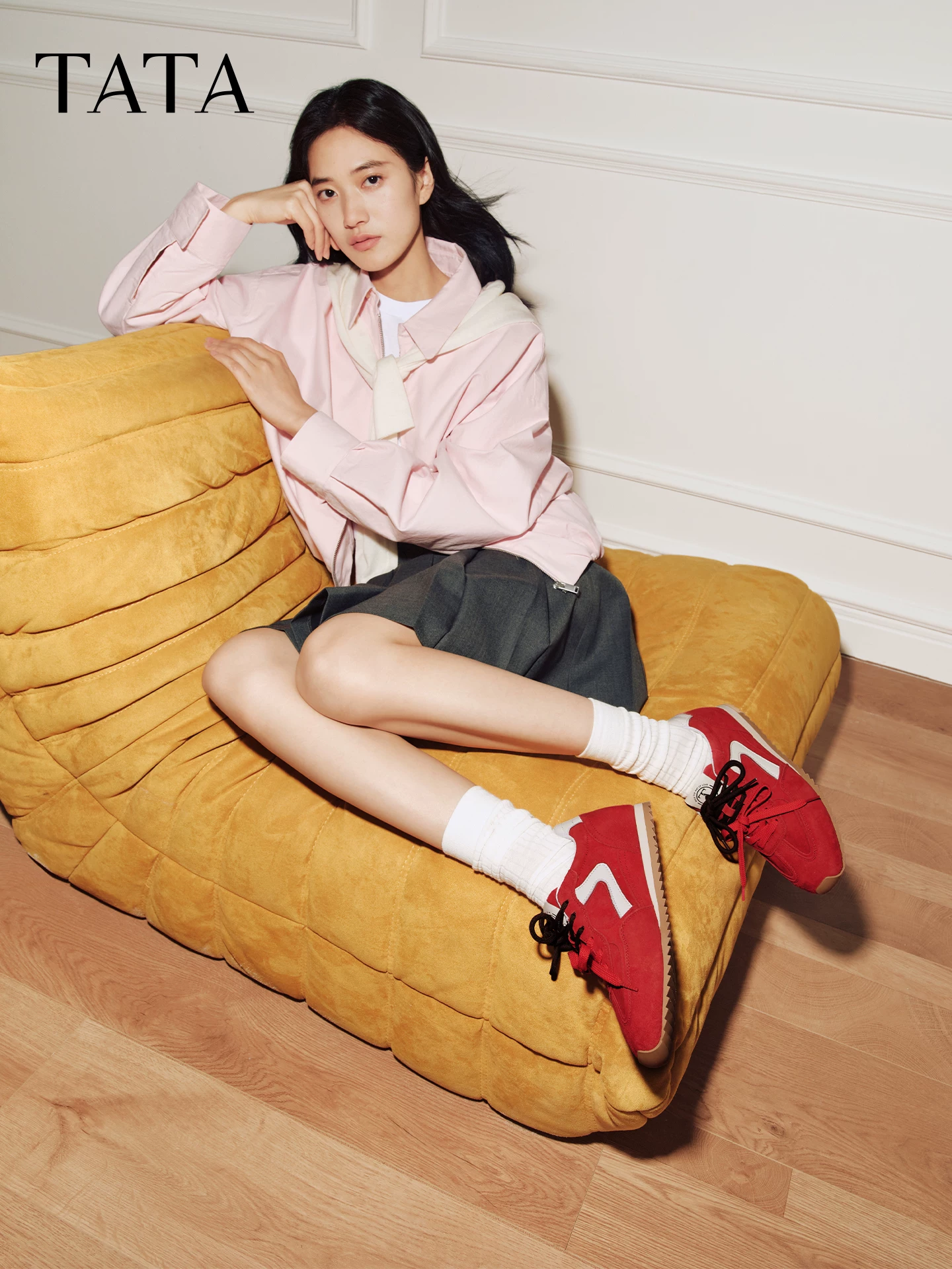 Giày TATA He Ta Dexun 2025 Mùa Đông Mới Đế Dày Forrest Gump Giày Nữ Thoáng Khí Giày Thể Thao Thông Thường GXT02AM6