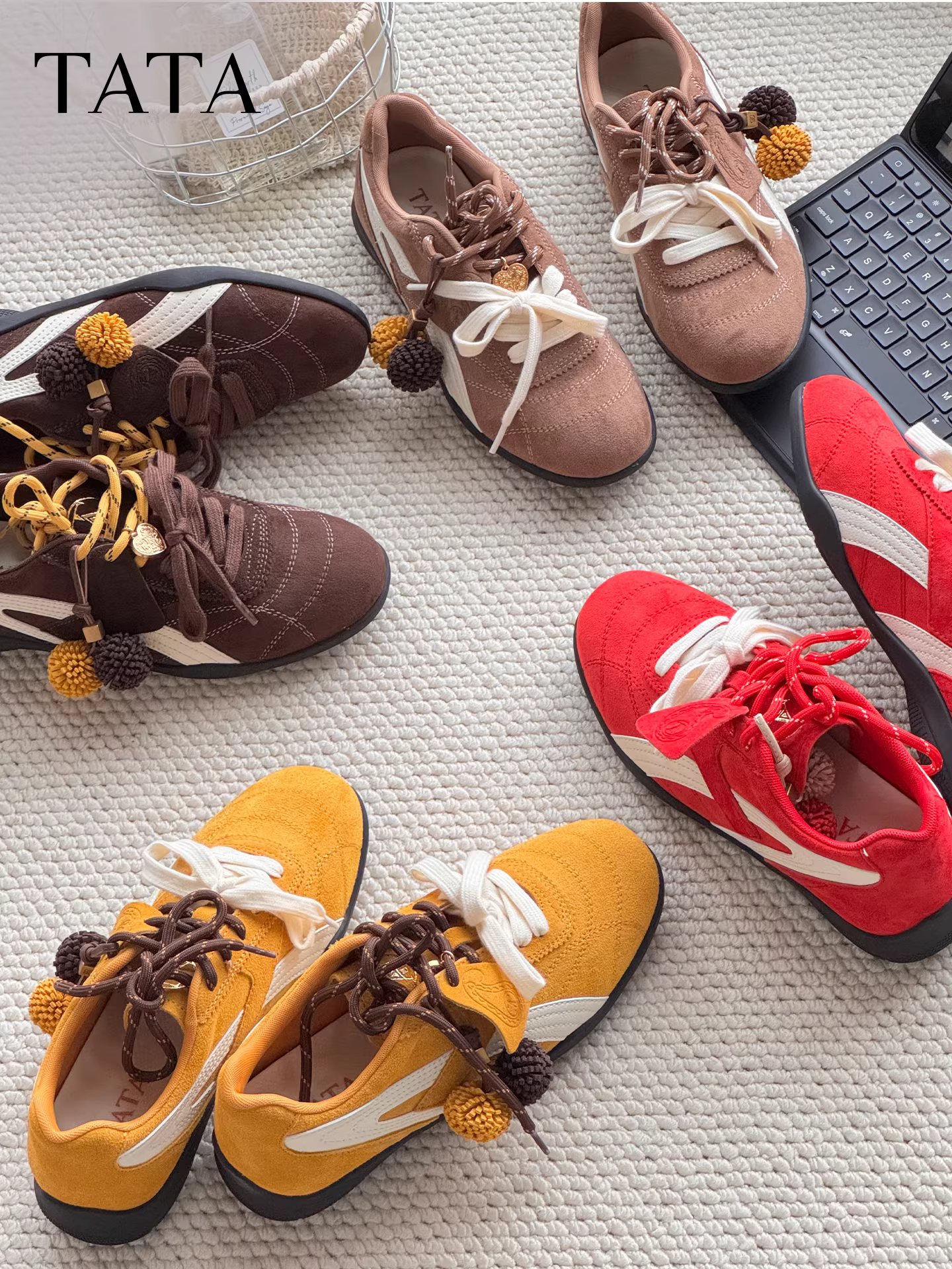 Giày hình nón thông TATA cùng phong cách của Zhang Yifan dành cho nữ, giày tập luyện cổ điển của Đức, giày thể thao lót lông, giày đua