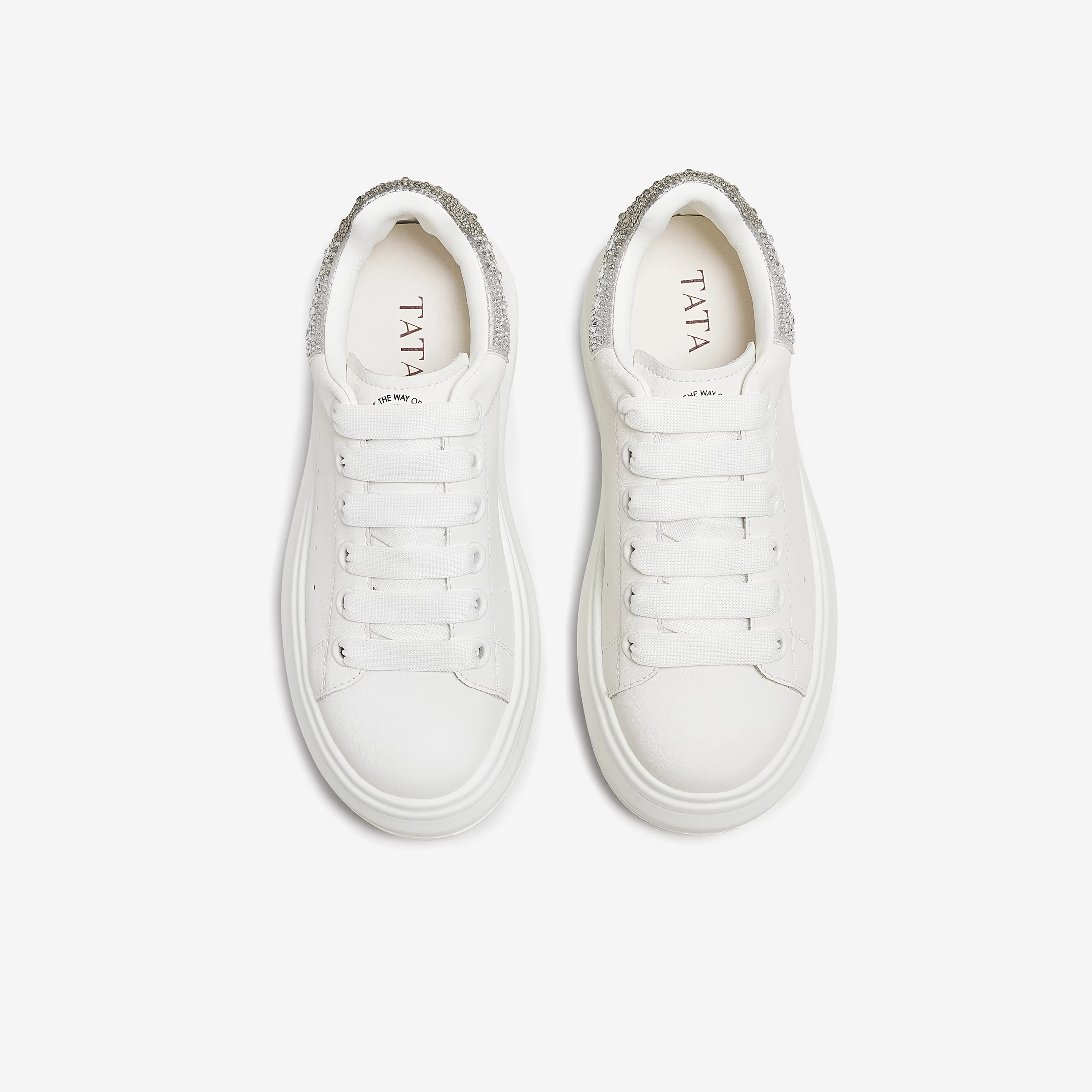 Giày Nữ TATA 2025 Mùa Đông Mới Thời Trang Giày Thường Ngày Đế Dày Giày Sneaker Nữ Tăng Chiều Cao Giày Trắng WU507CM5