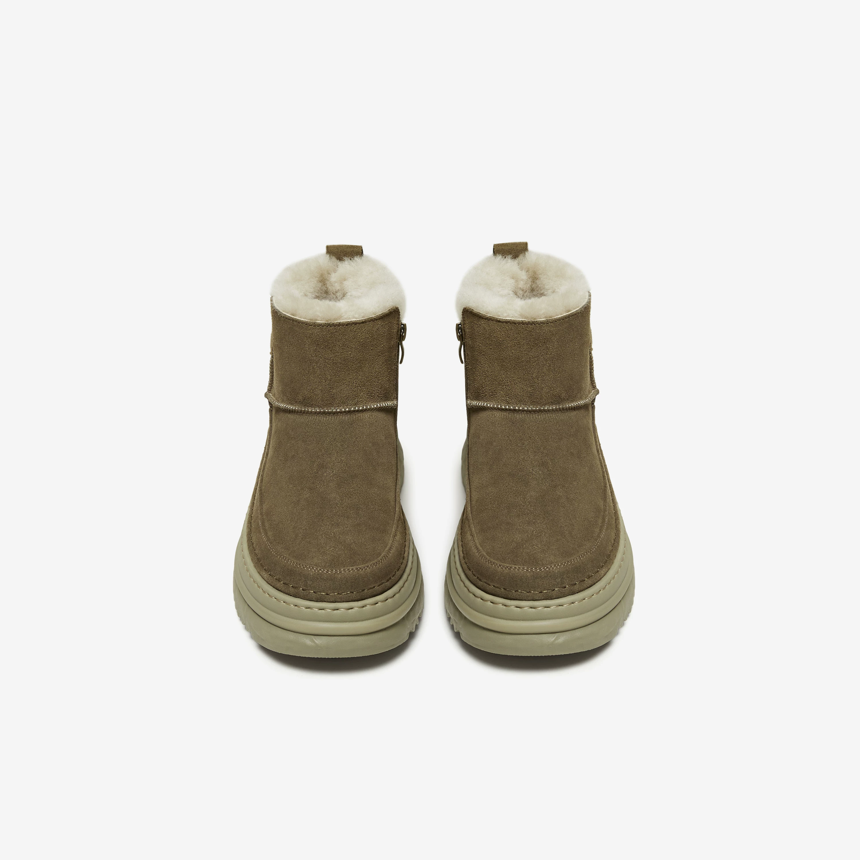 Giày bốt TATA mùa đông 2025 Giày cotton đế dày mới đa năng Giày nam lót lông cừu ấm áp OGD01DD5