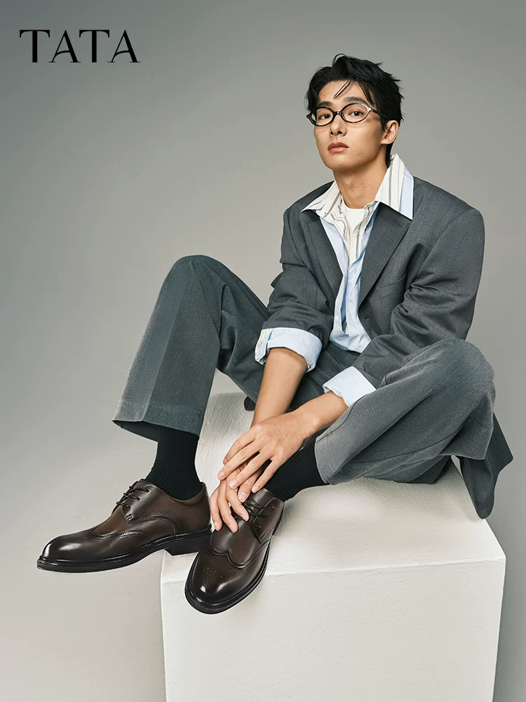 TATA khắc giày da brogue nam công sở trang trọng giày cưới mới giày chú rể mùa xuân 210A4AM5