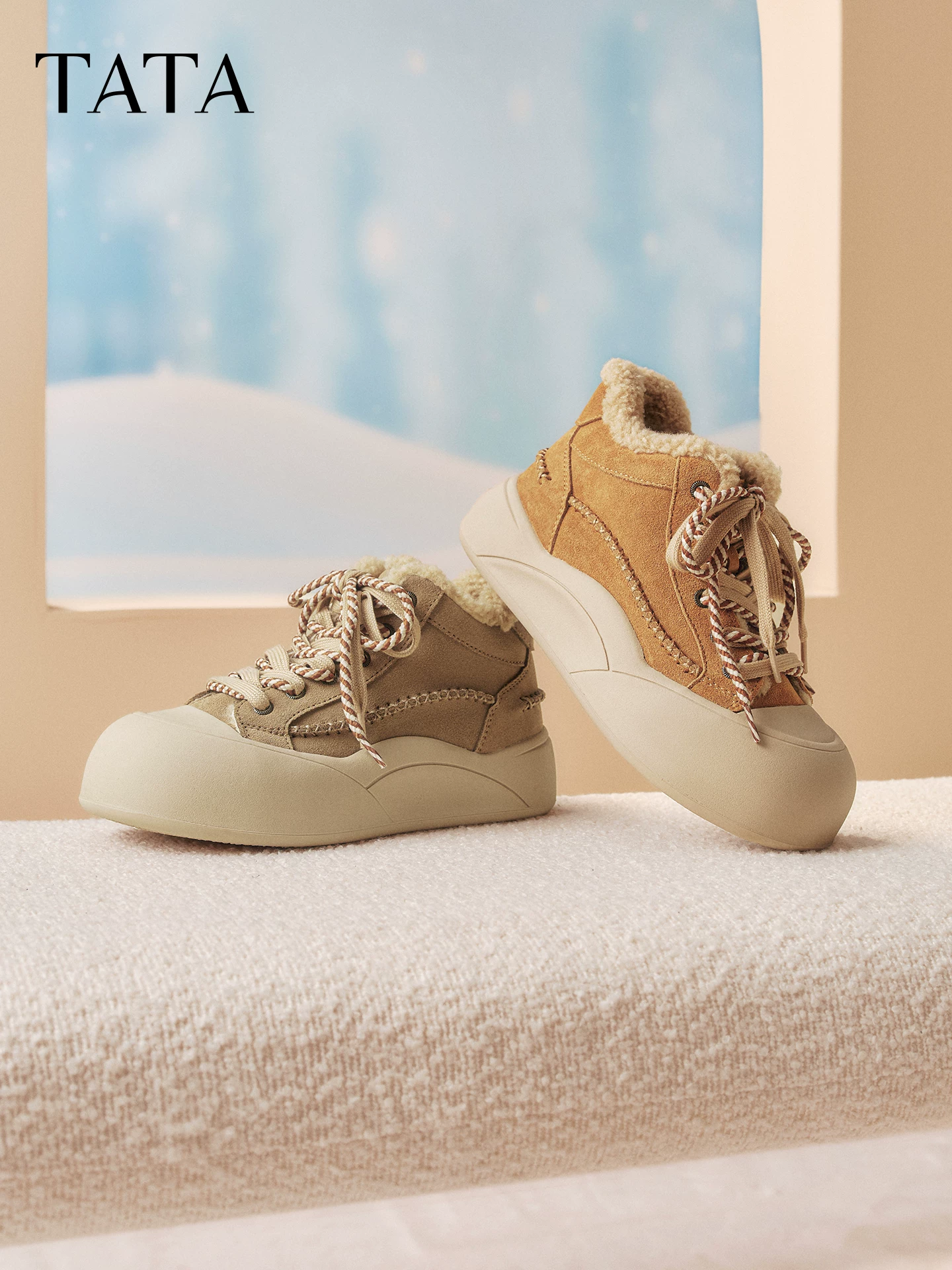 Giày bông ấm áp nữ TATA 2025 Mùa đông mới Giày thể thao đế dày lót lông Giày bốt lông cừu đi tuyết CJF01DD5