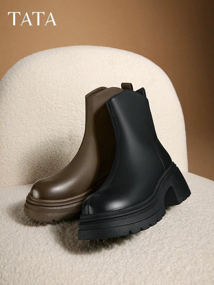 Giày bốt cổ ngắn TATA Elastic Small V Giày bốt cổ ngắn gót nhọn Giày bốt nữ đi làm Giày bốt dáng ôm thời trang Giày bốt thời trang CGG02DZ4