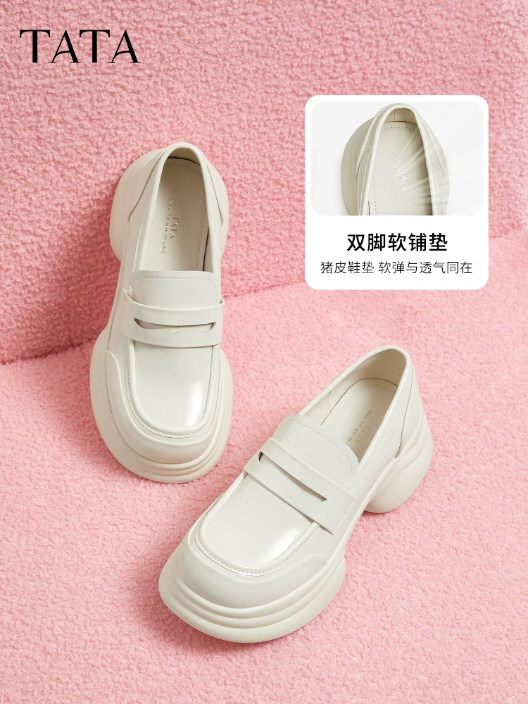 Giày lười đế dày TATA dành cho nữ, giày da nhỏ gọn, mẫu mới mùa đông 2024 CCJ01CA5