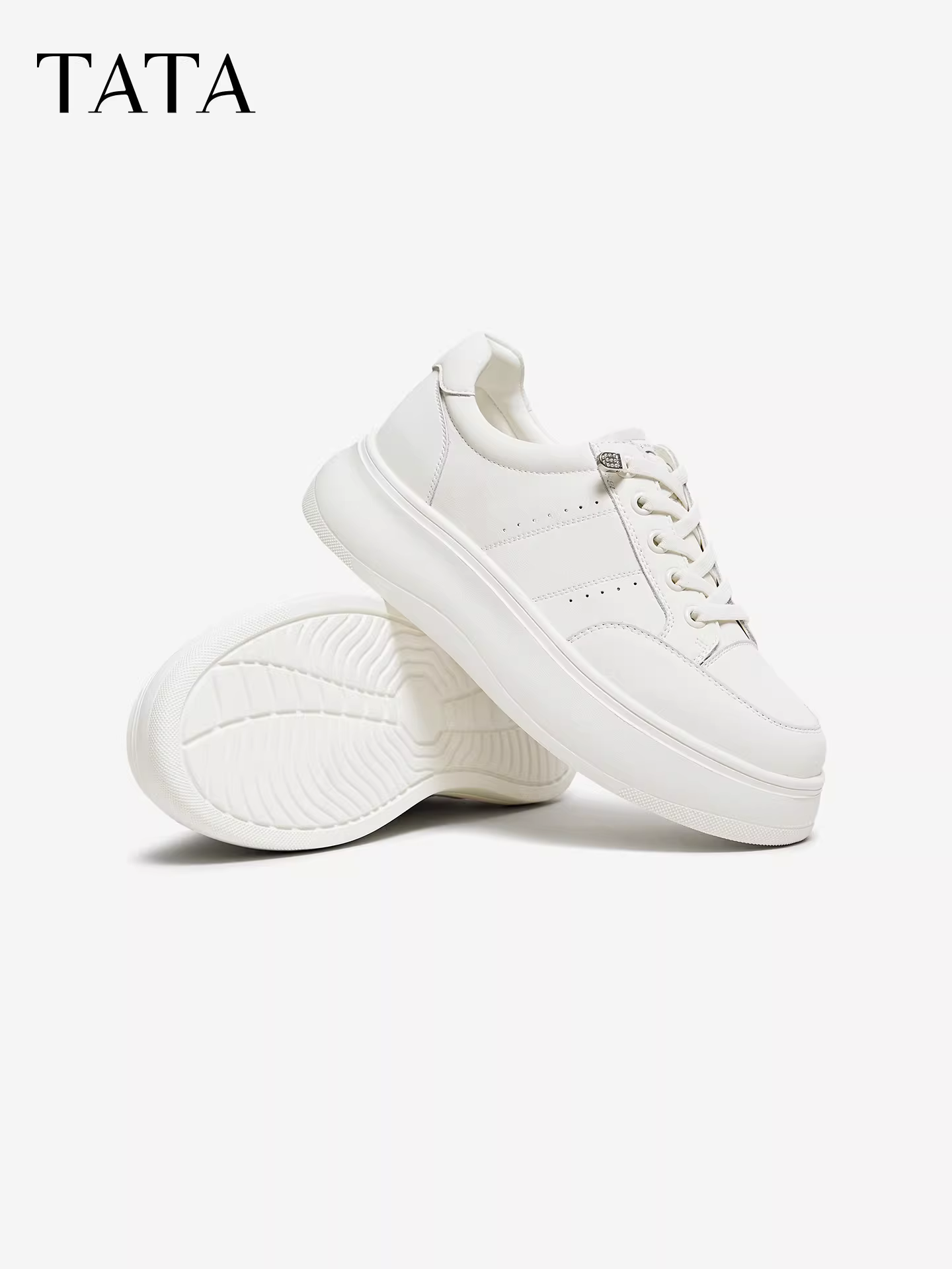 Giày thể thao nữ màu trắng TATA 2026 mùa xuân mới giày thể thao đế dày tăng chiều cao đa năng giày thường ngày CLK01AM6