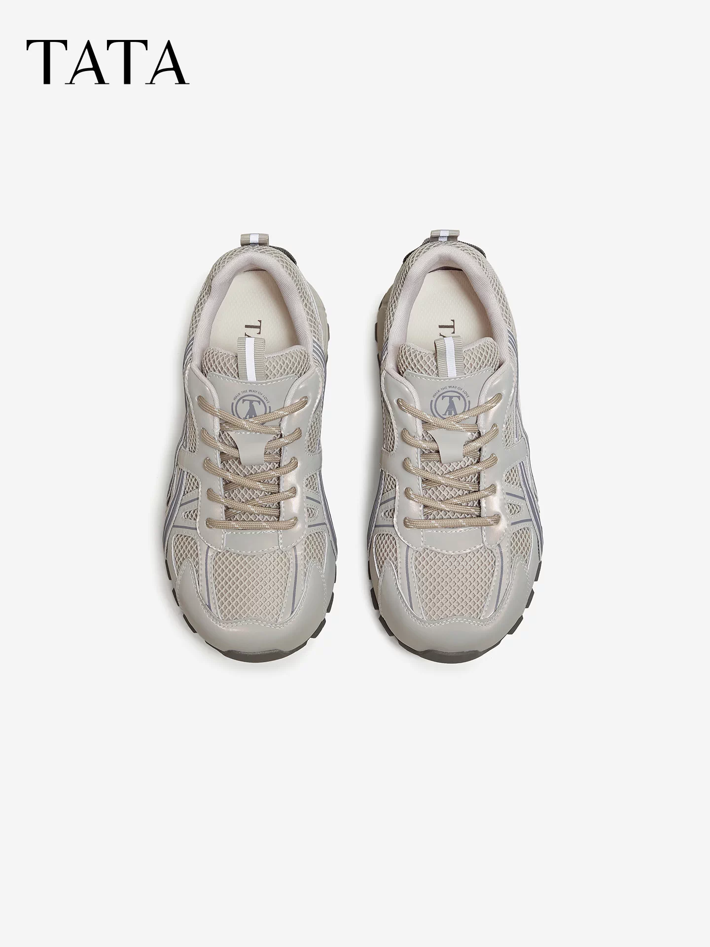 Giày nữ TATA 2025 mùa đông mới kiểu dáng giày bố thời trang thường ngày đế dày tăng chiều cao SYZ01AM6