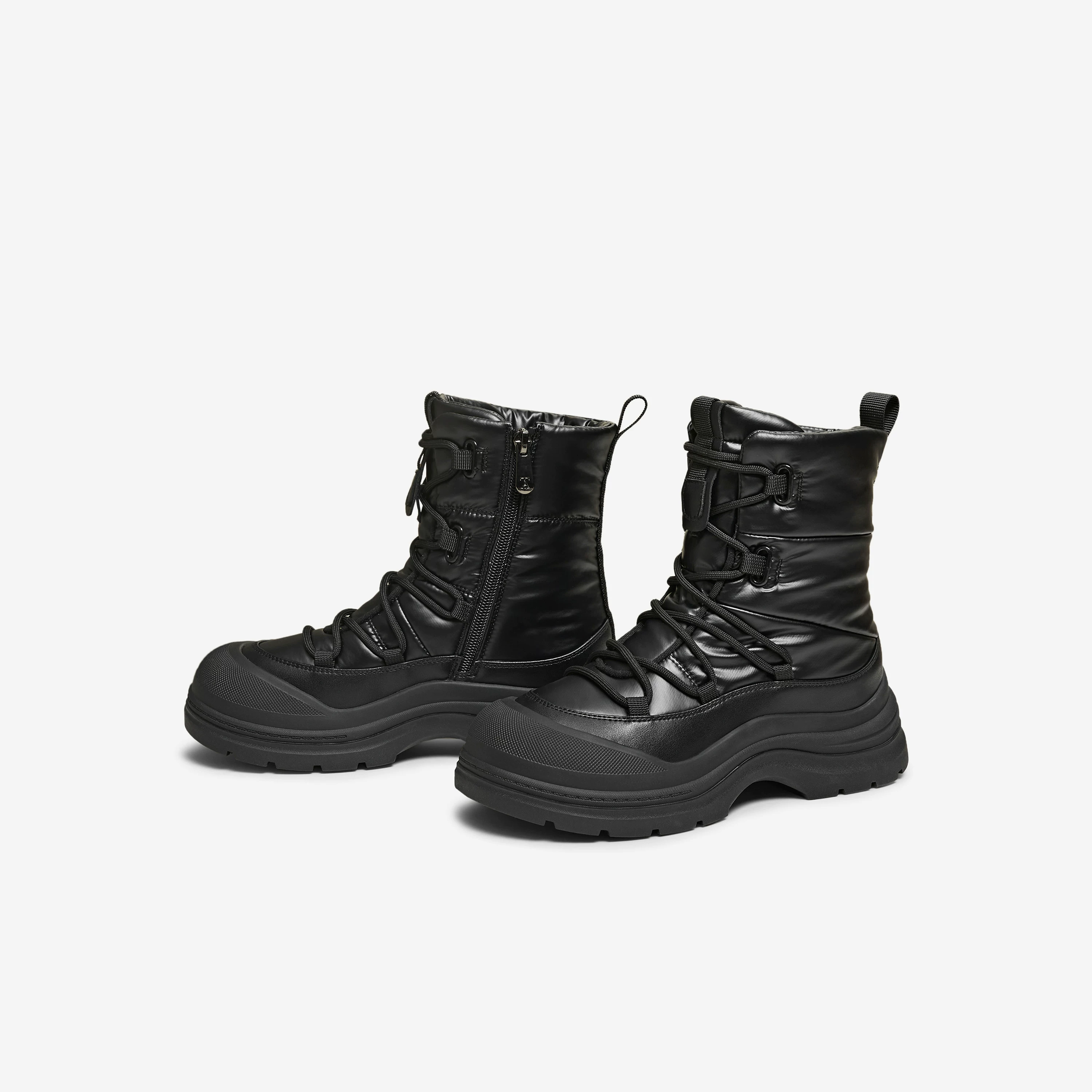 Giày nữ TATA 2025 mùa đông kiểu mới, giày bông lông mềm mại, đa năng, thời trang, ủng lông tuyết CKT01DD5