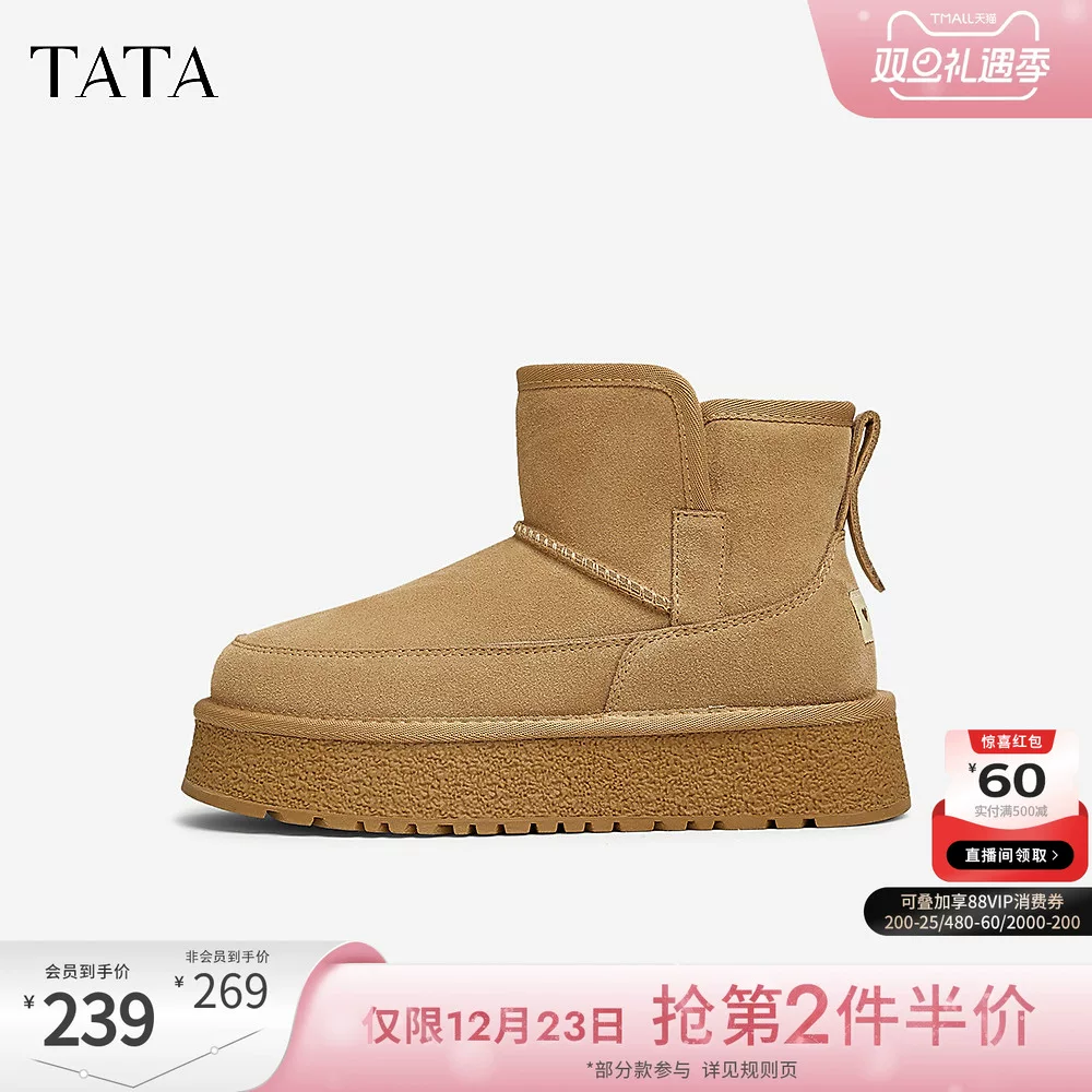 Giày Nữ TATA Mùa Đông Ấm Áp Giày Đi Tuyết Nữ Ngoài Trời Lót Lông Cừu Đế Dày Giày Boot Cổ Ngắn Lông Xù Giày Cotton CGK01DD4