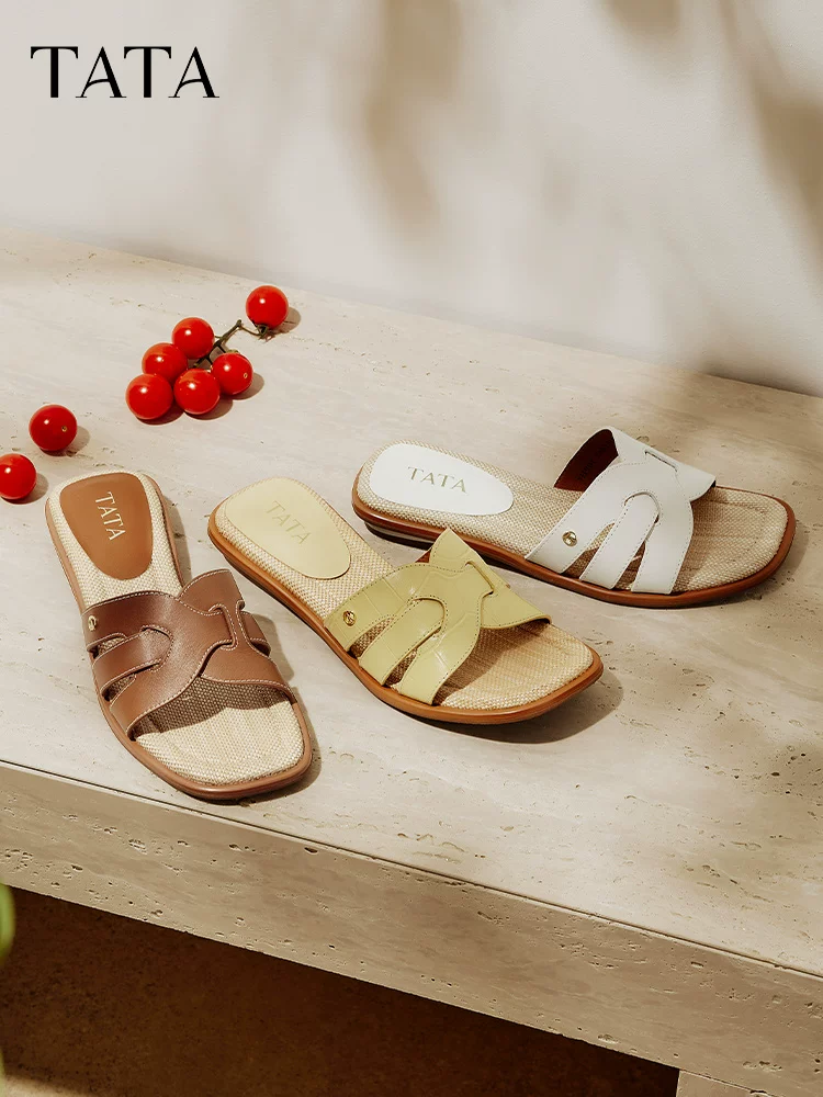 Dép nữ kiểu Pháp TATA, dép quai ngang thanh lịch đi ngoài trời, mẫu mới hè 2025 7H901BT5