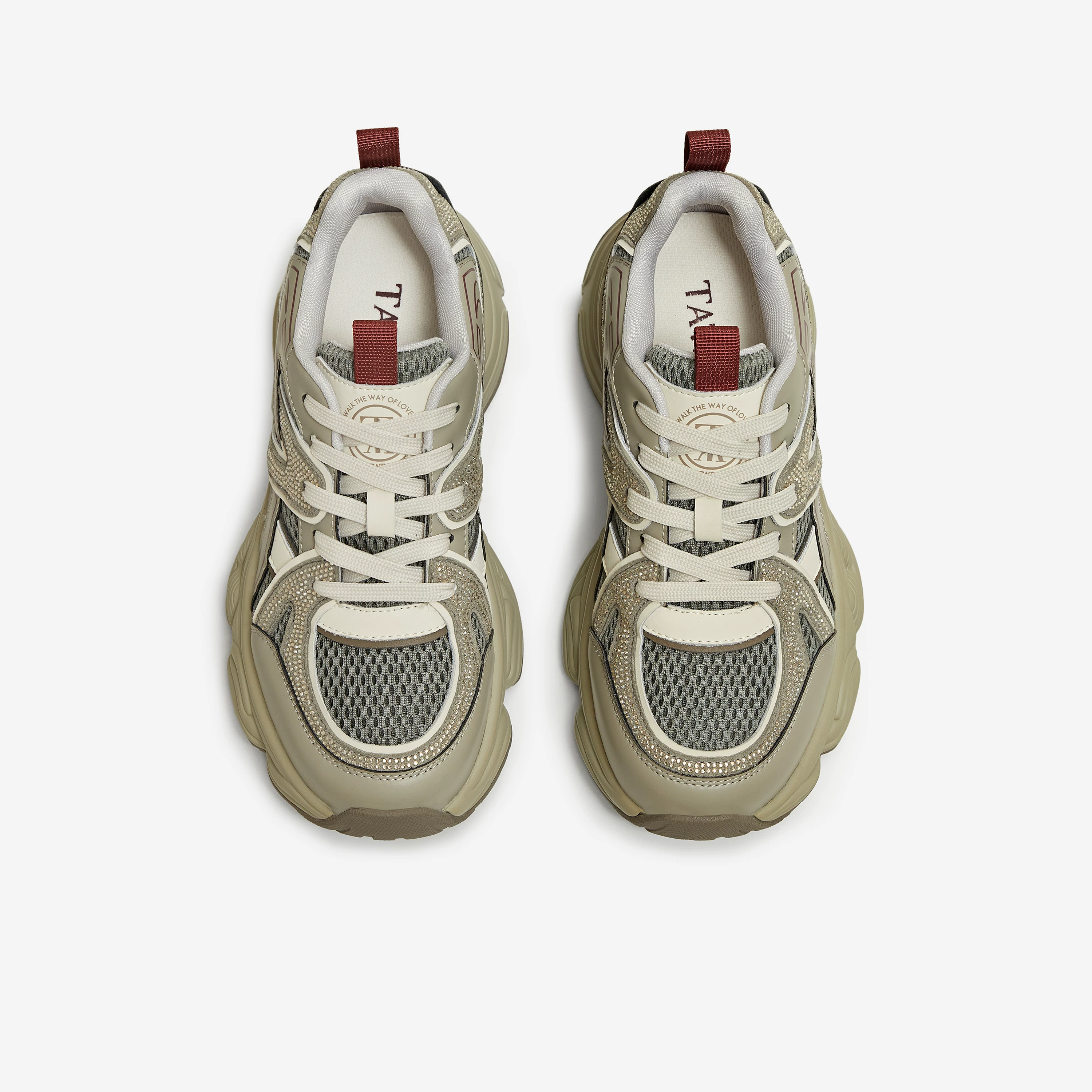 Giày TATA Dad dành cho nữ Mùa đông 2025 Giày thời trang mới Giày thể thao đa năng đế dày 5XU02CM5