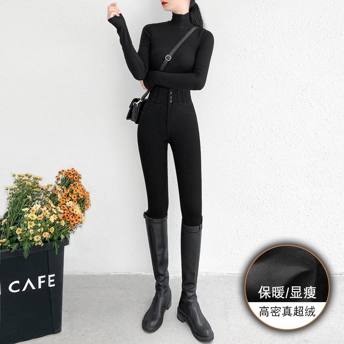 Quần jean nữ lót lông cừu đen, quần skinny cạp cao dày dặn, quần áo khoác ngoài ôm dáng mới cho mùa thu đông 2025.