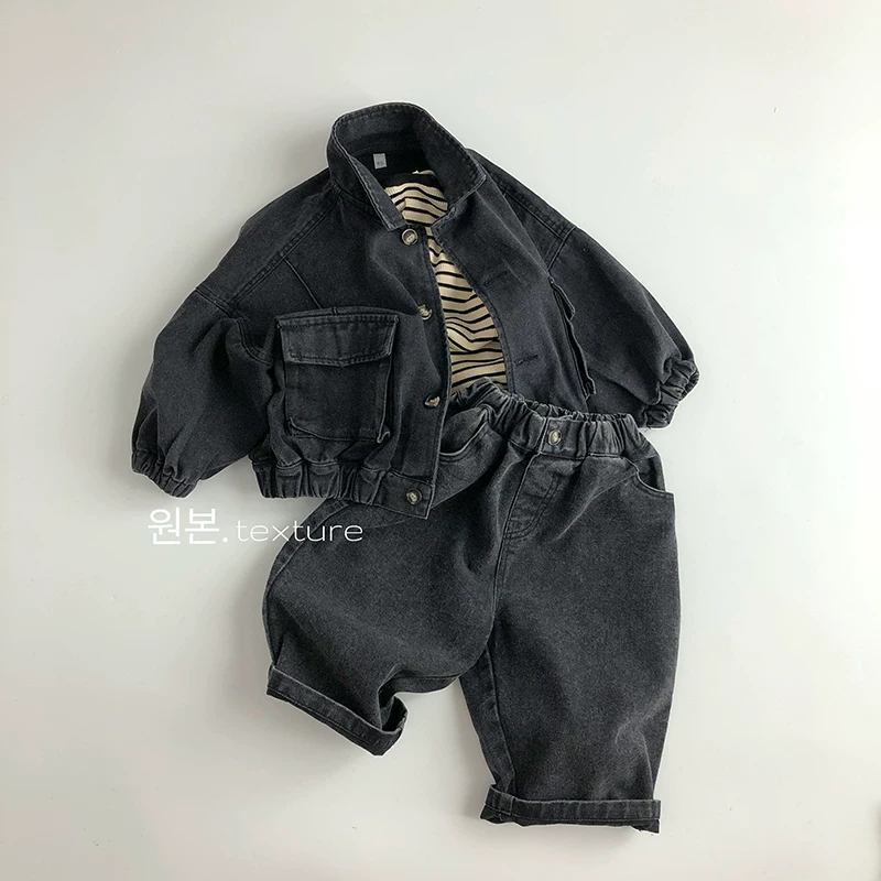 Tuyệt vời, dễ phối với quần ống rộng~ phong cách retro và hoài cổ~ Quần denim đen trẻ em phong cách Hàn Quốc mùa xuân thu, quần dài sành điệu cho bé trai và bé gái.