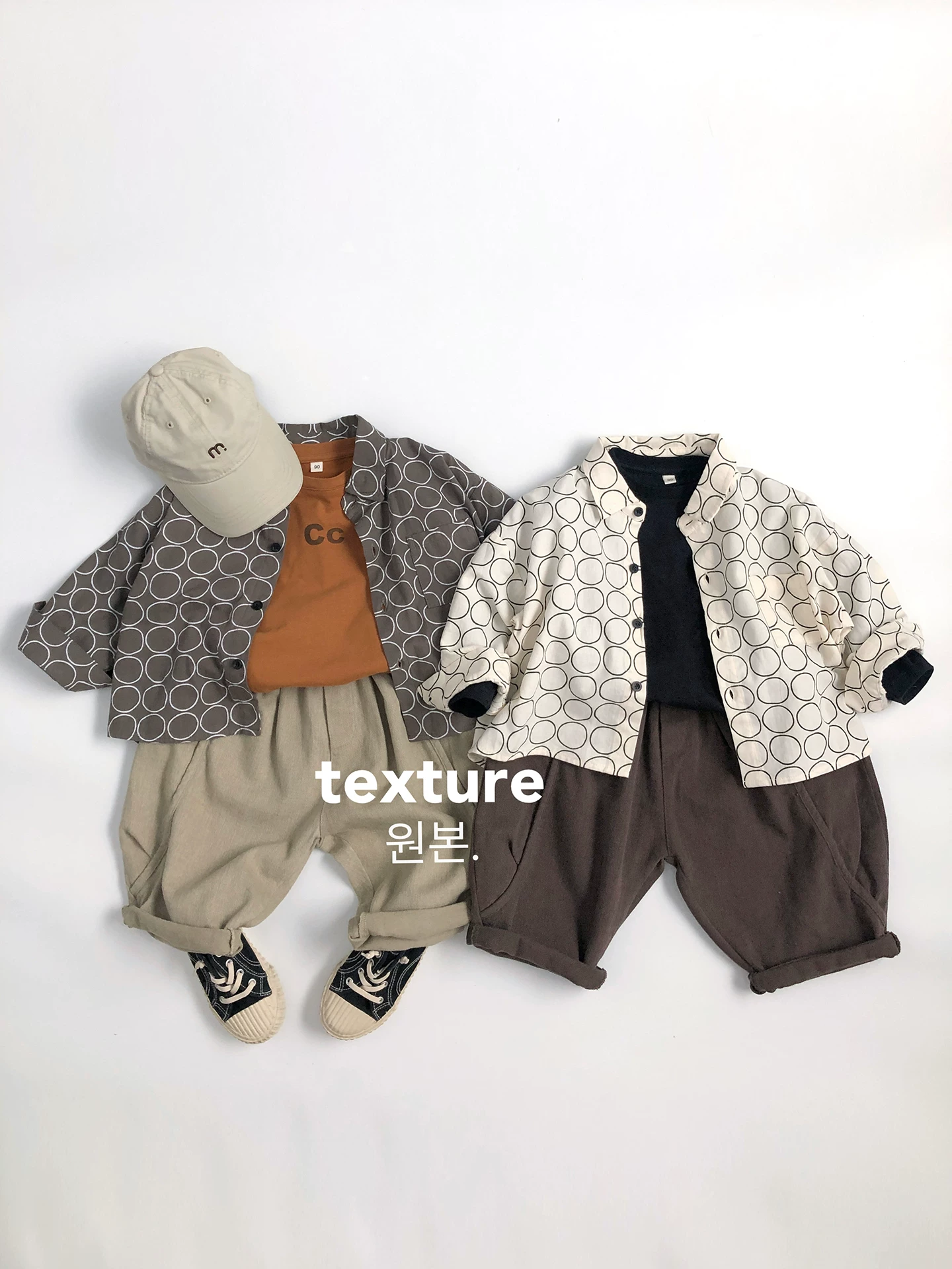 Circles and Circles~ Áo sơ mi dài in họa tiết cotton nguyên chất phong cách Nhật Bản và Hàn Quốc dành cho trẻ em mùa xuân thu, kiểu dáng rộng rãi sành điệu cho bé trai và bé gái.