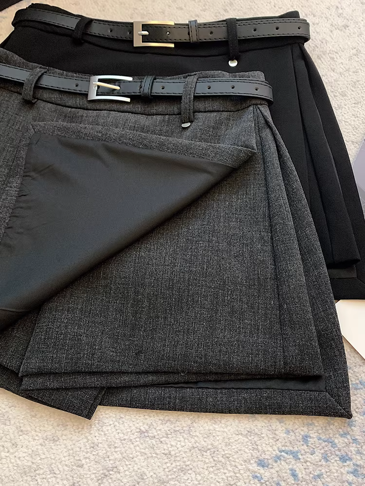 Quần short vest đen nữ, xuân thu, quần váy xẻ tà, quần giả hai mảnh, quần short chữ A ống rộng, quần short kiểu boot.