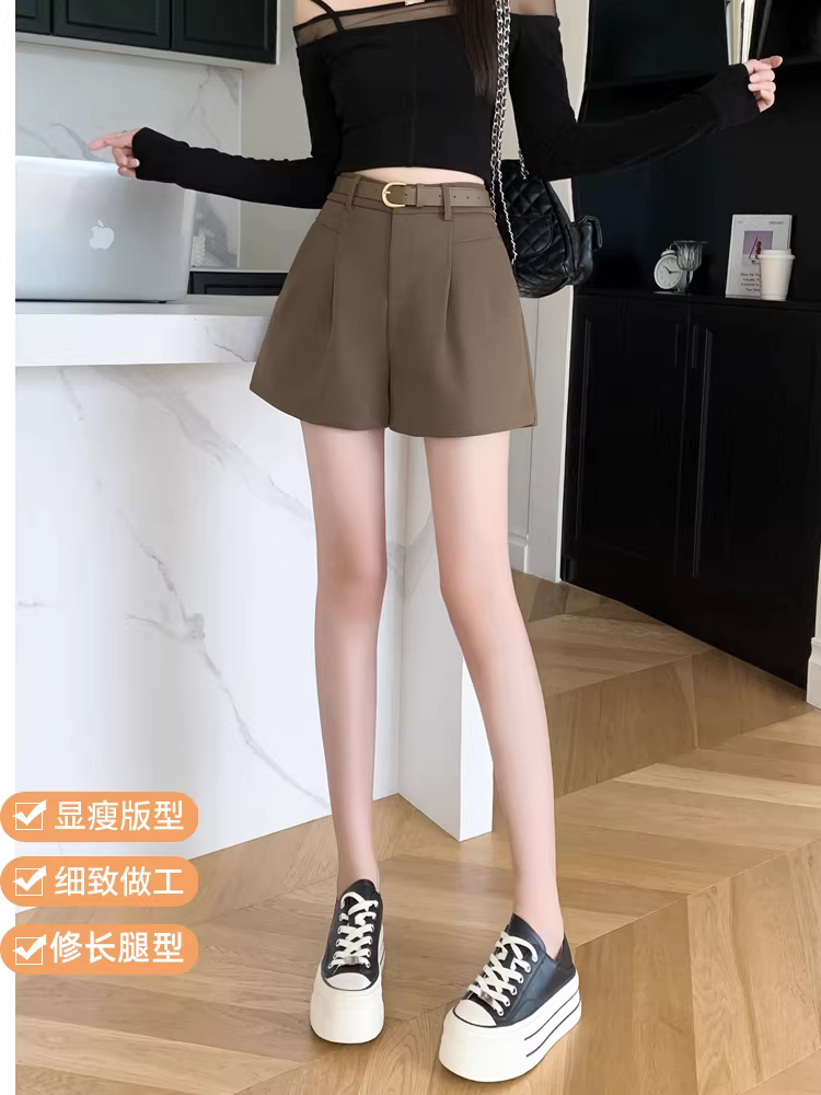 Quần short nữ, quần mùa xuân, thu và hè, quần nữ dáng rộng lưng cao chữ A thời trang mới năm 2025, quần kiểu Martin.