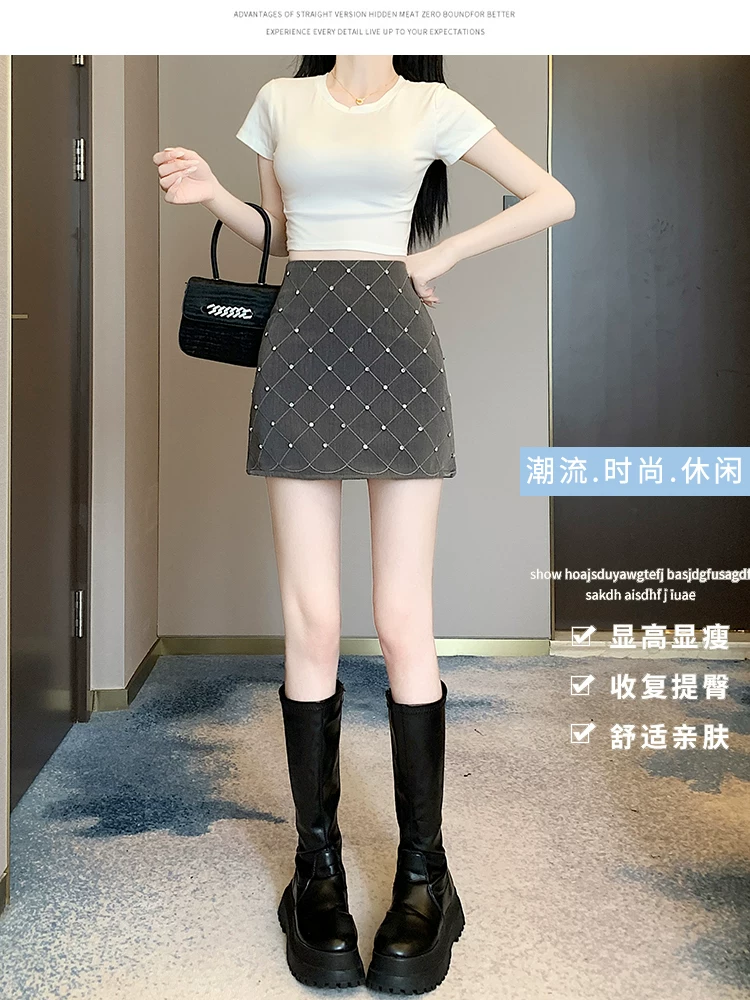 Váy nửa thân màu trắng dành cho nữ, mùa xuân hè, váy đính đá, váy ôm sát kiểu quý tộc, váy bút chì chữ A thiết kế, váy ngắn lưng cao, gợi cảm và quyến rũ.