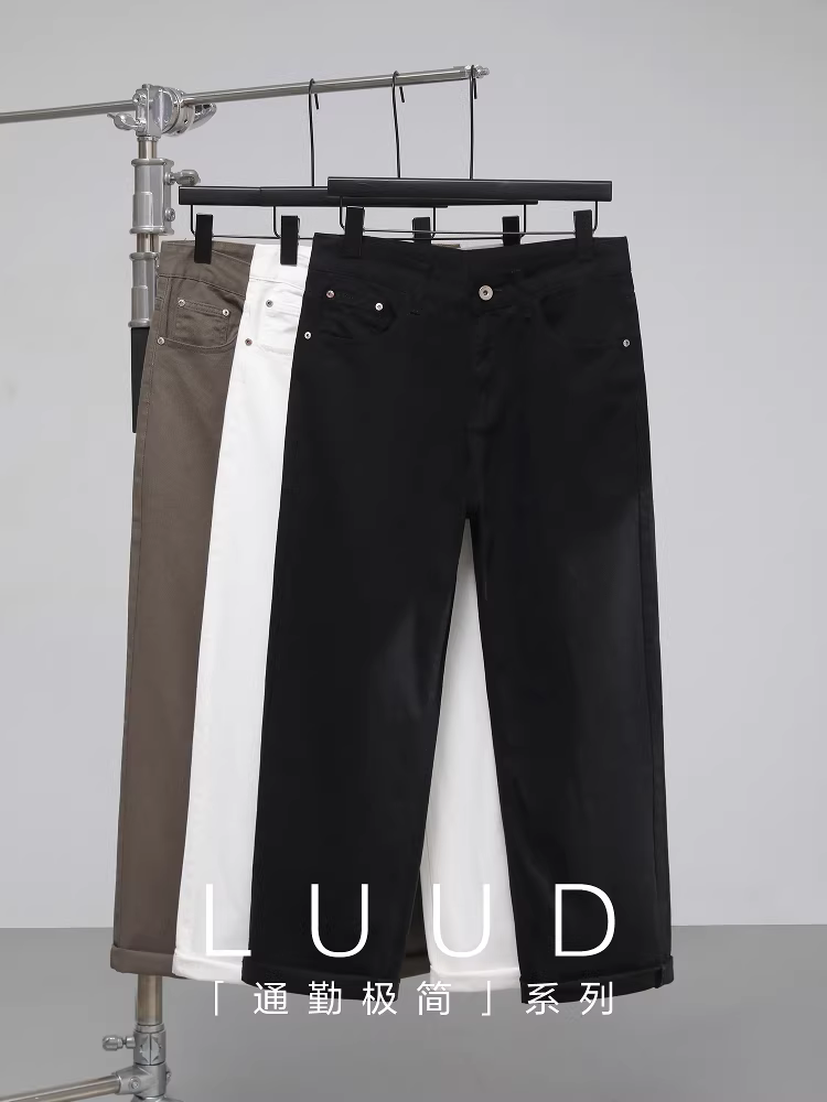 Quần âu nam LUUD chất liệu vải tuýt thô, màu đen trắng, 100% cotton nguyên chất, dáng ống rộng thẳng, kiểu dáng ba chiều, chất liệu denim.