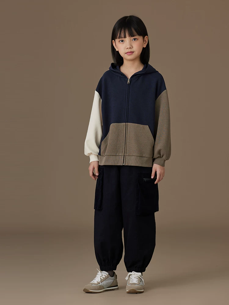 Quần thường ngày mùa xuân thu cho trẻ em, quần harem đơn giản màu đen thân thiện với da, quần jogger cargo cho bé trai và bé gái