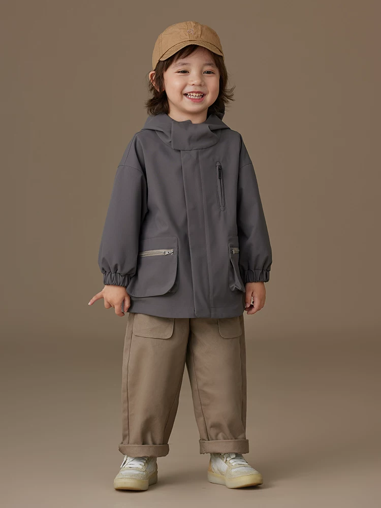 Quần dài kaki chất liệu cotton mềm mại, kiểu dáng thẳng, đa năng, mặc thoải mái cho bé trai và bé gái, thích hợp cho mùa xuân và mùa thu.