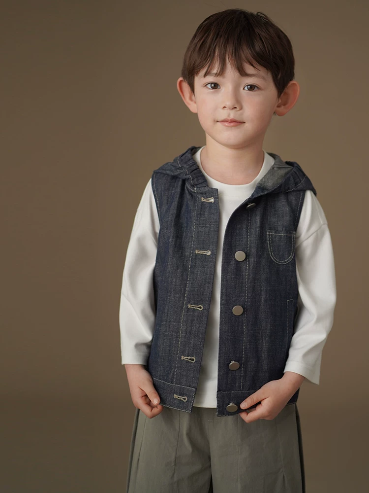 Quần áo trẻ em xuân hè phong cách Hàn Quốc cổ điển áo bé trai bé gái áo vest denim cho trẻ lớn quần áo mùa xuân 25 kiểu mới