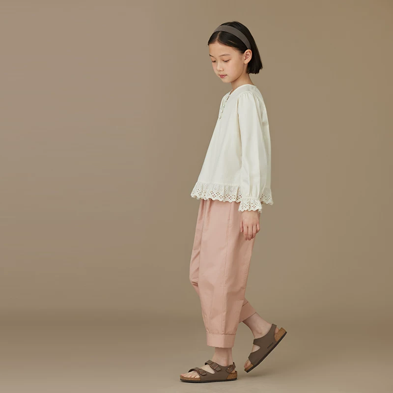 Quần Harem bé gái Harzhi Xuân Thu 2025 màu hồng, viền gấp, chất liệu cotton nguyên chất, thoải mái, kiểu dáng dài, quần cà rốt cho bé gái