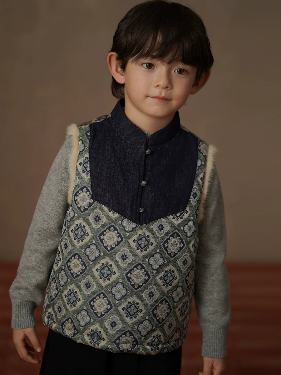Quần áo mùa đông cho trẻ em Áo vest có đệm có đường khâu jacquard, quần áo cotton phong cách Trung Quốc mới cho bé trai và bé gái, trang phục năm mới mẫu mới