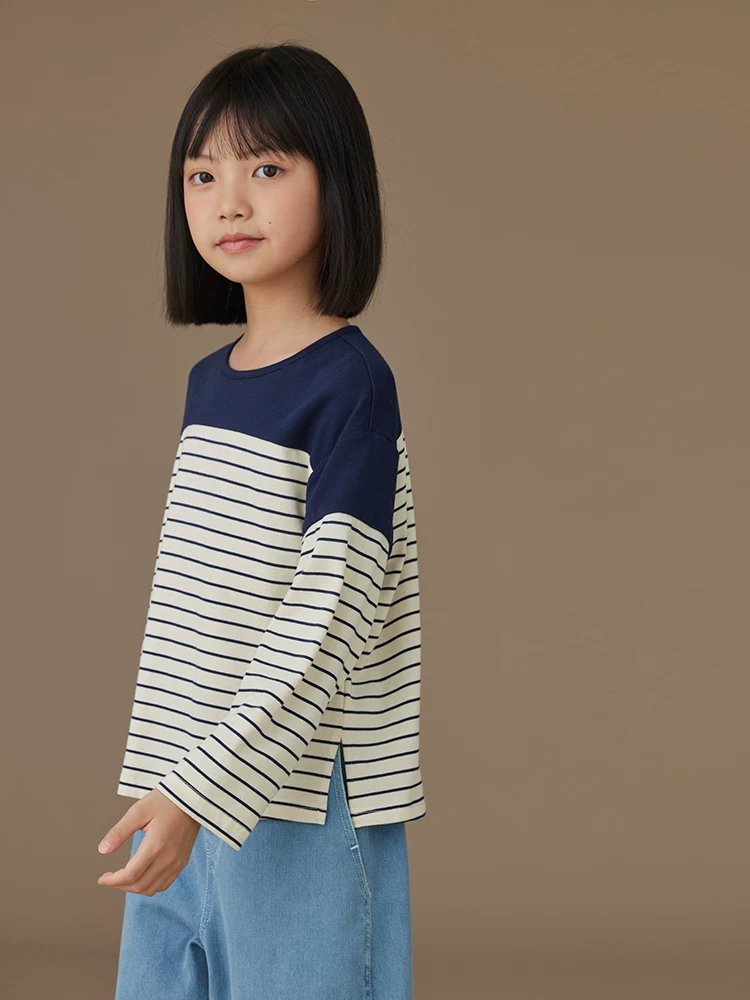 Quần áo trẻ em mùa xuân thu cổ tròn phối sọc áo trẻ em dáng rộng dài tay áo thun bé trai bé gái sành điệu