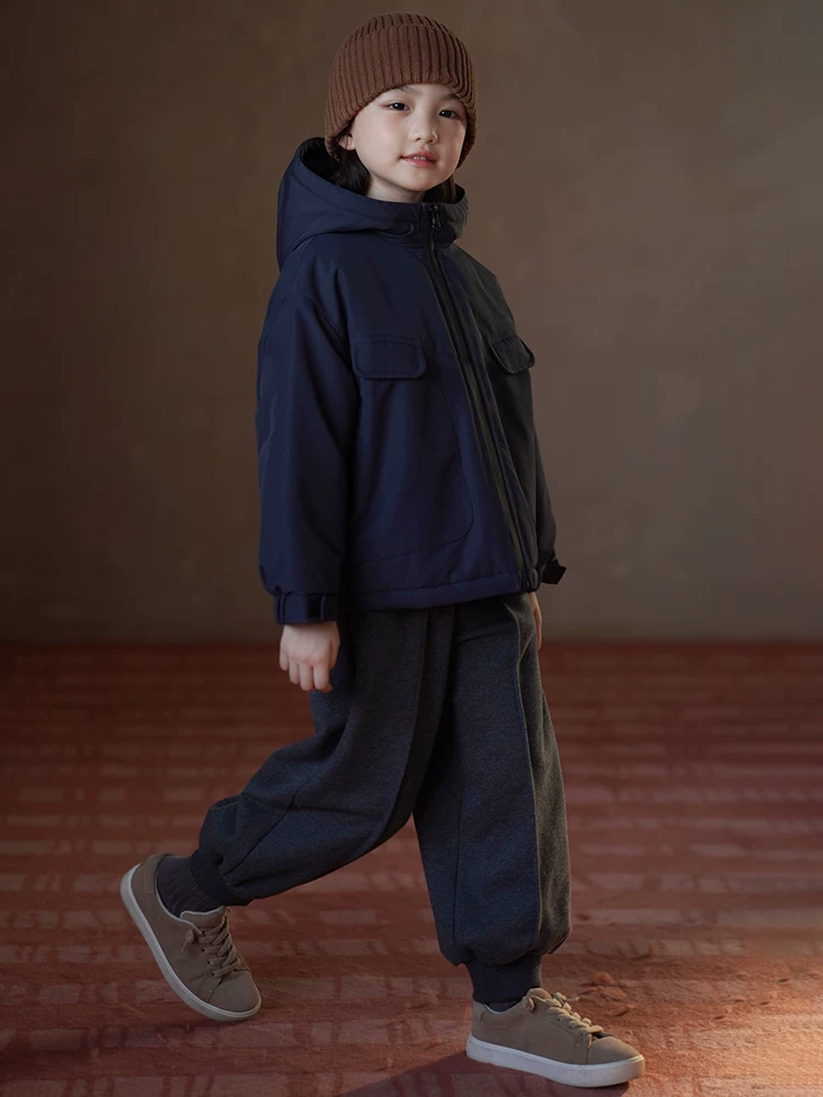 Quần áo trẻ em mùa thu đông áo khoác có mũ trùm đầu dáng rộng màu xanh hải quân hàng đầu bé trai và bé gái quần áo bảo hộ lao động áo khoác cotton ngoài trời ba lớp chống thấm