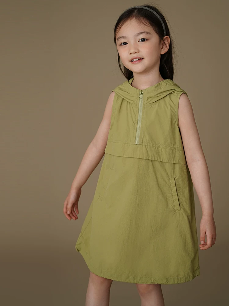 Quần áo trẻ em: váy chống nắng thời trang cho bé gái, váy vest không tay cho trẻ lớn, kiểu dáng mùa hè mới.