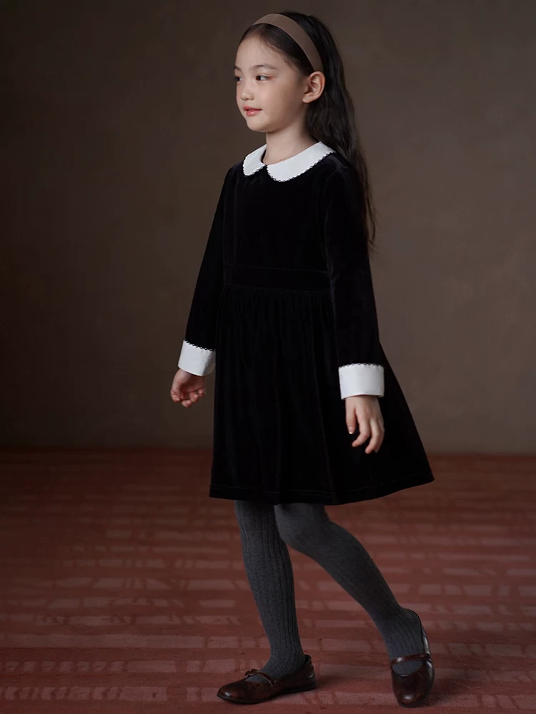 Quần áo trẻ em mùa thu đông váy trẻ em màu đen trắng tương phản phong cách preppy váy dài vừa phải váy nhung bé gái váy bé gái
