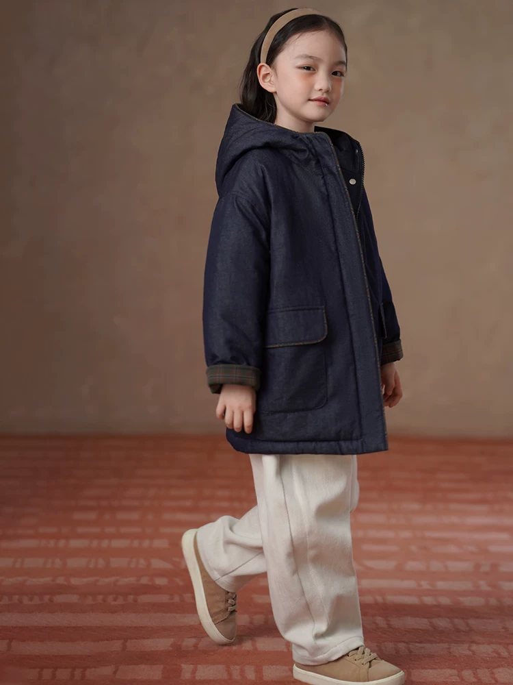 Quần áo trẻ em mùa thu đông áo khoác có mũ trẻ em dáng rộng phong cách retro denim cotton áo khoác bé trai bé gái áo dài trung bình