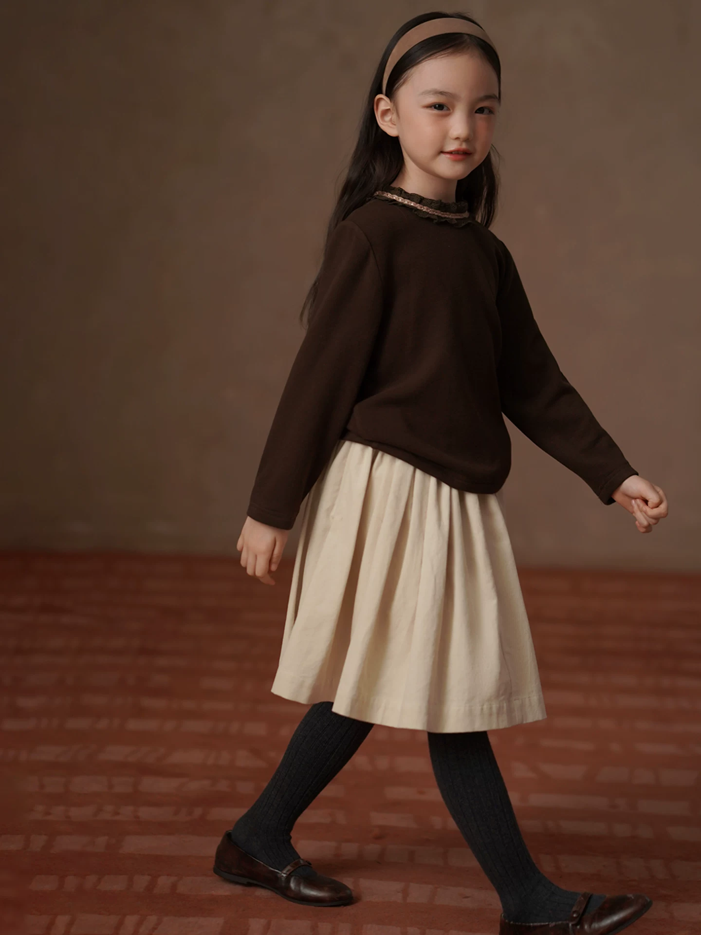 Váy nhung trẻ em cho mùa thu đông, dày dặn và ấm áp, váy chữ A màu mơ cho bé gái, váy cotton phong cách Hàn Quốc