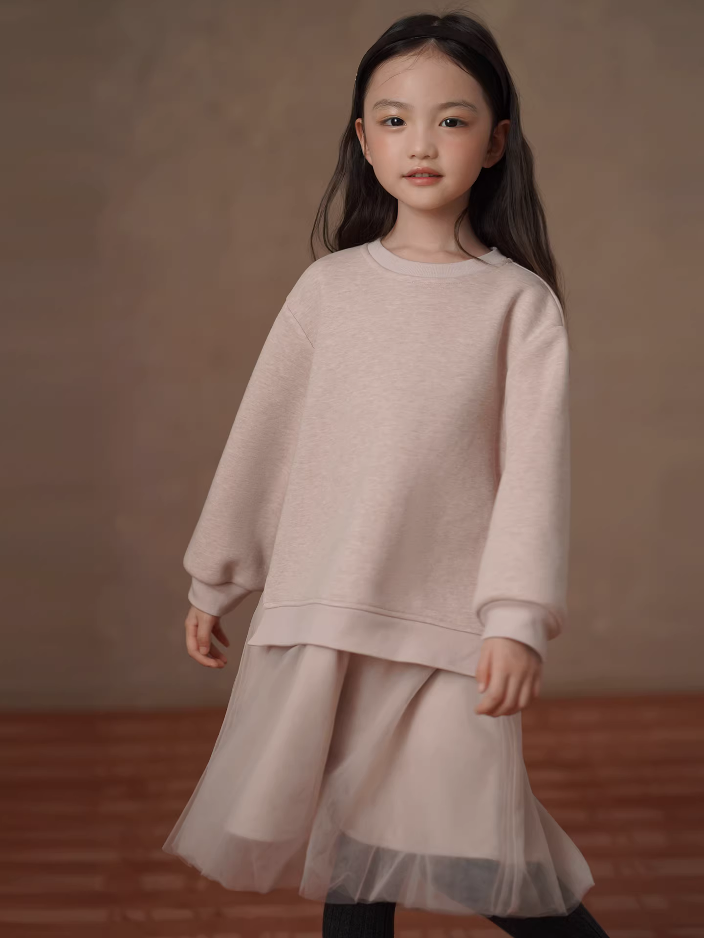 Váy mùa đông cho trẻ em, kiểu hai mảnh, váy áo len màu hồng ngọt ngào, váy voan cho bé gái có lớp lót lông cừu giữ ấm.