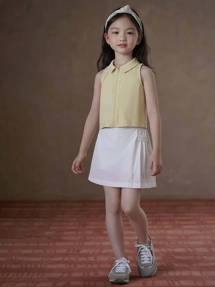 Quần áo trẻ em váy mùa hè váy trắng đơn giản váy ngắn thể thao mùa hè cho bé gái thoáng khí nhanh khô